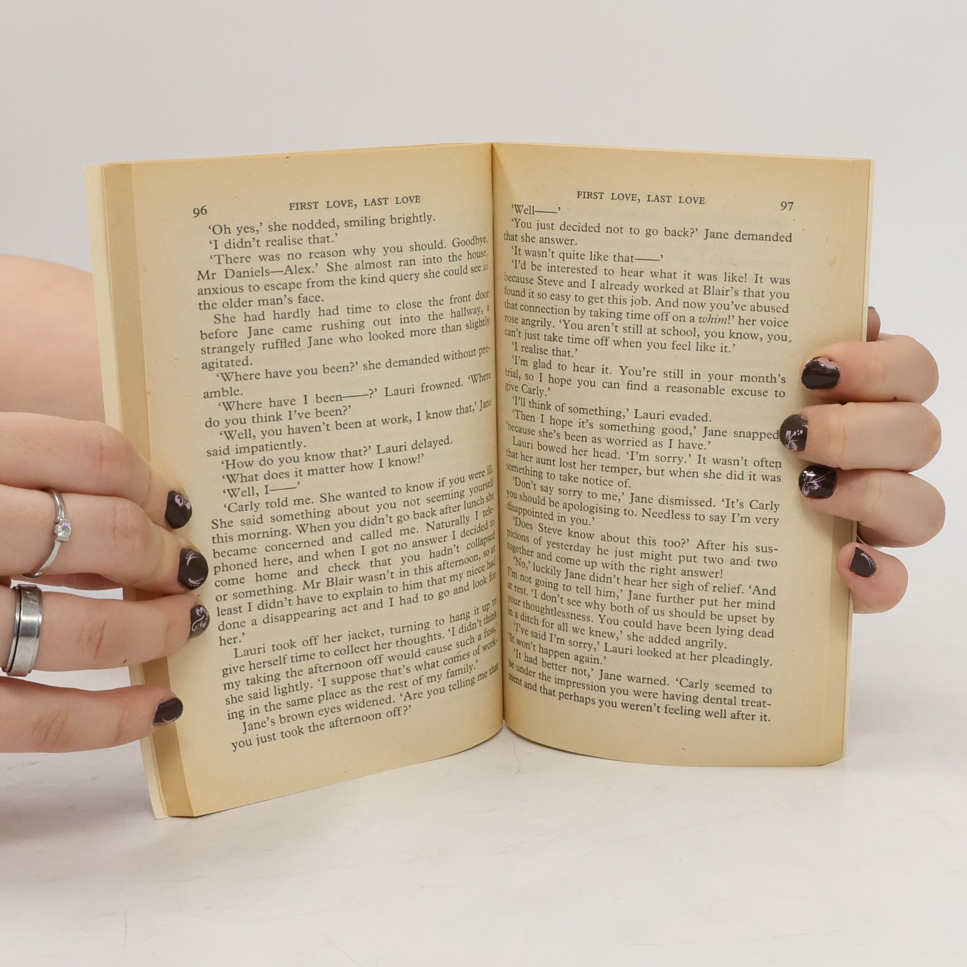 Carole Mortimer Romance - 1839: First Love, Last Love