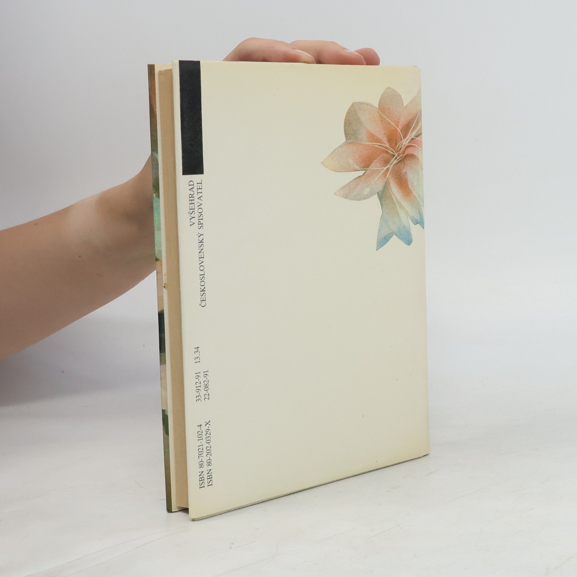 Daphne Du Maurier Mrtvá a živá