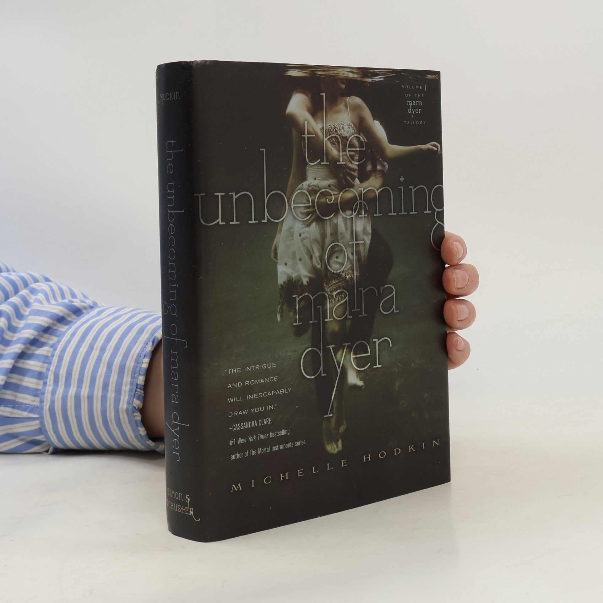 Michelle Hodkin The Unbecoming of Mara Dyer
