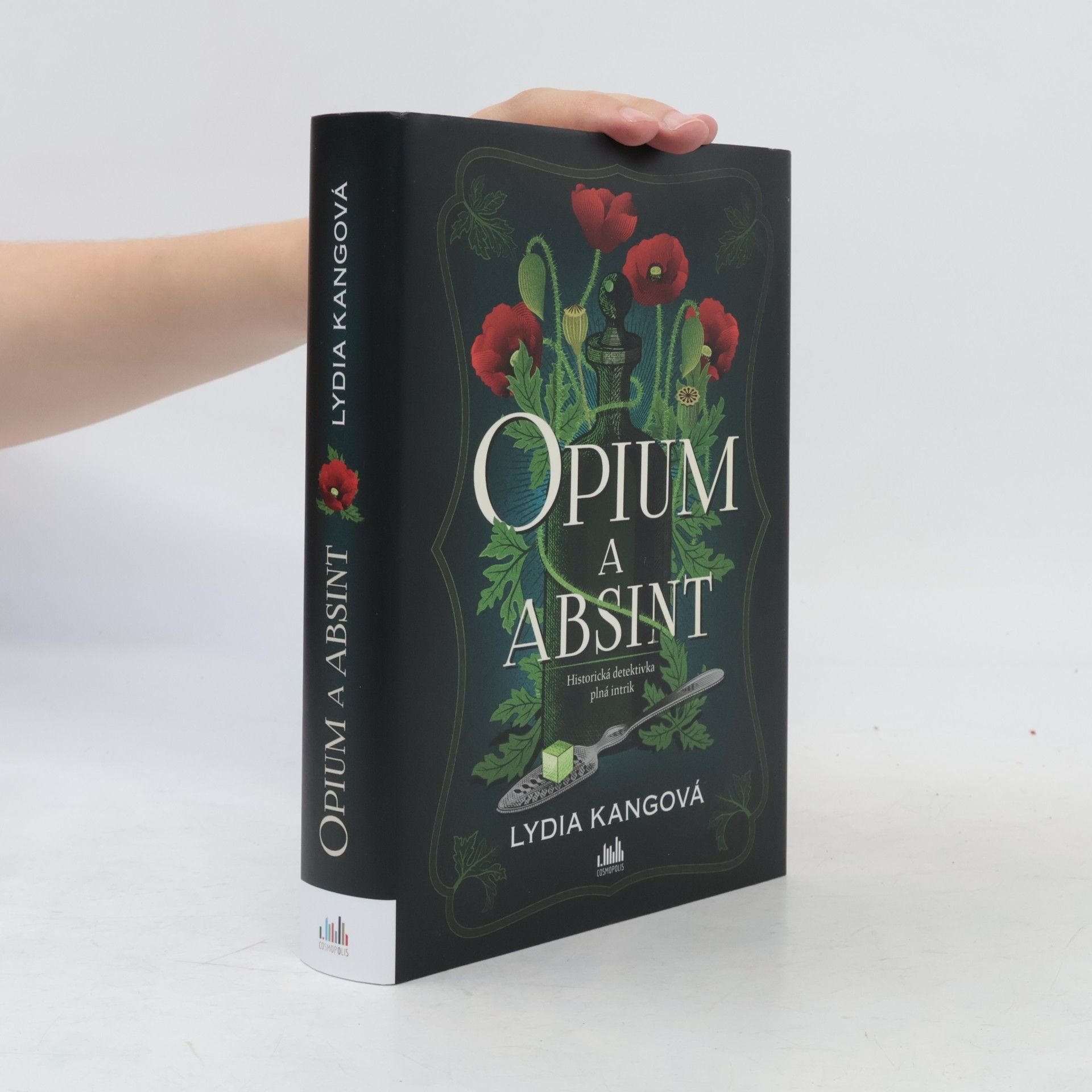 Lydia Kang Opium a absint