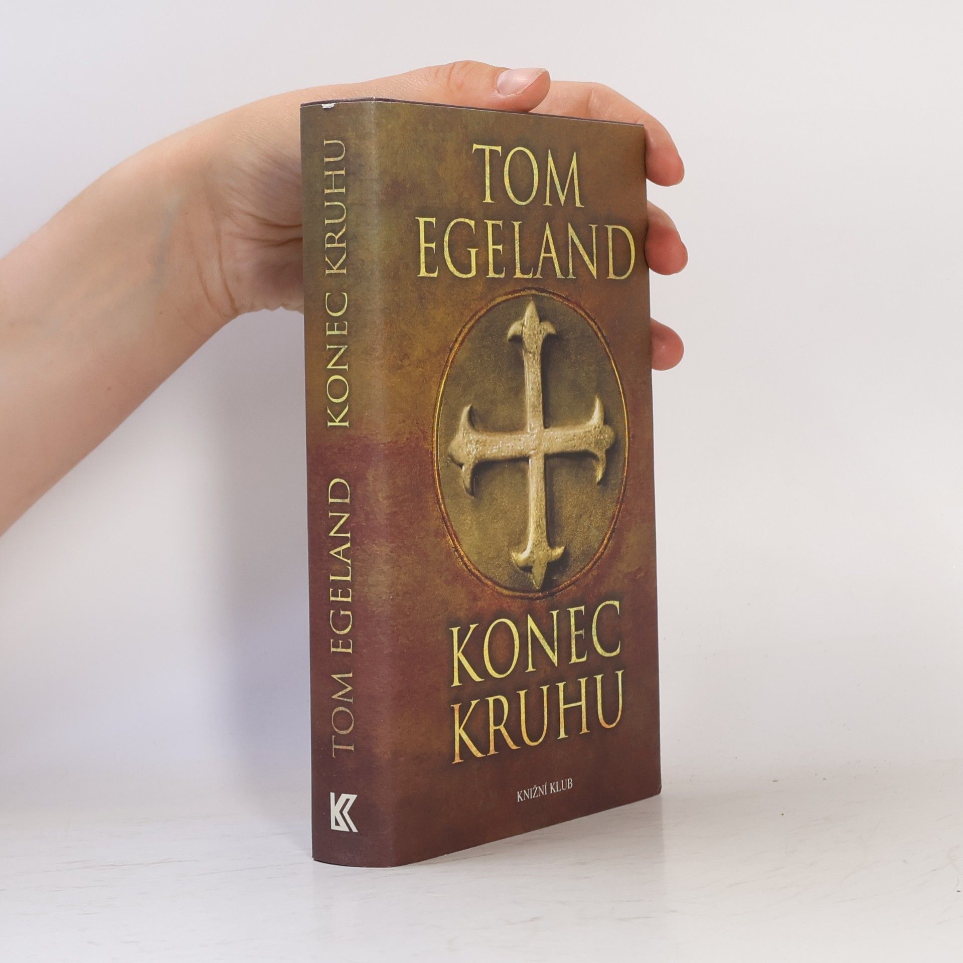 Tom Egeland Konec kruhu