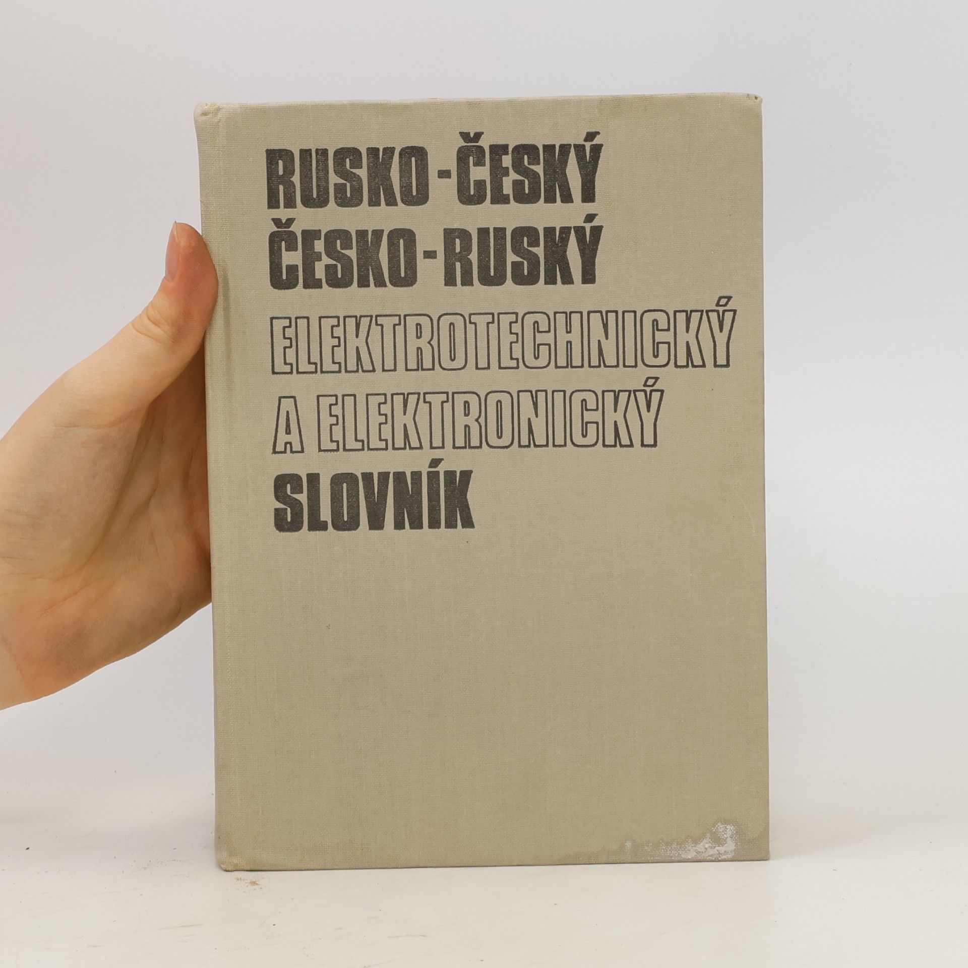 Autores varios Rusko-český elektrotechnický a elektronický slovník
