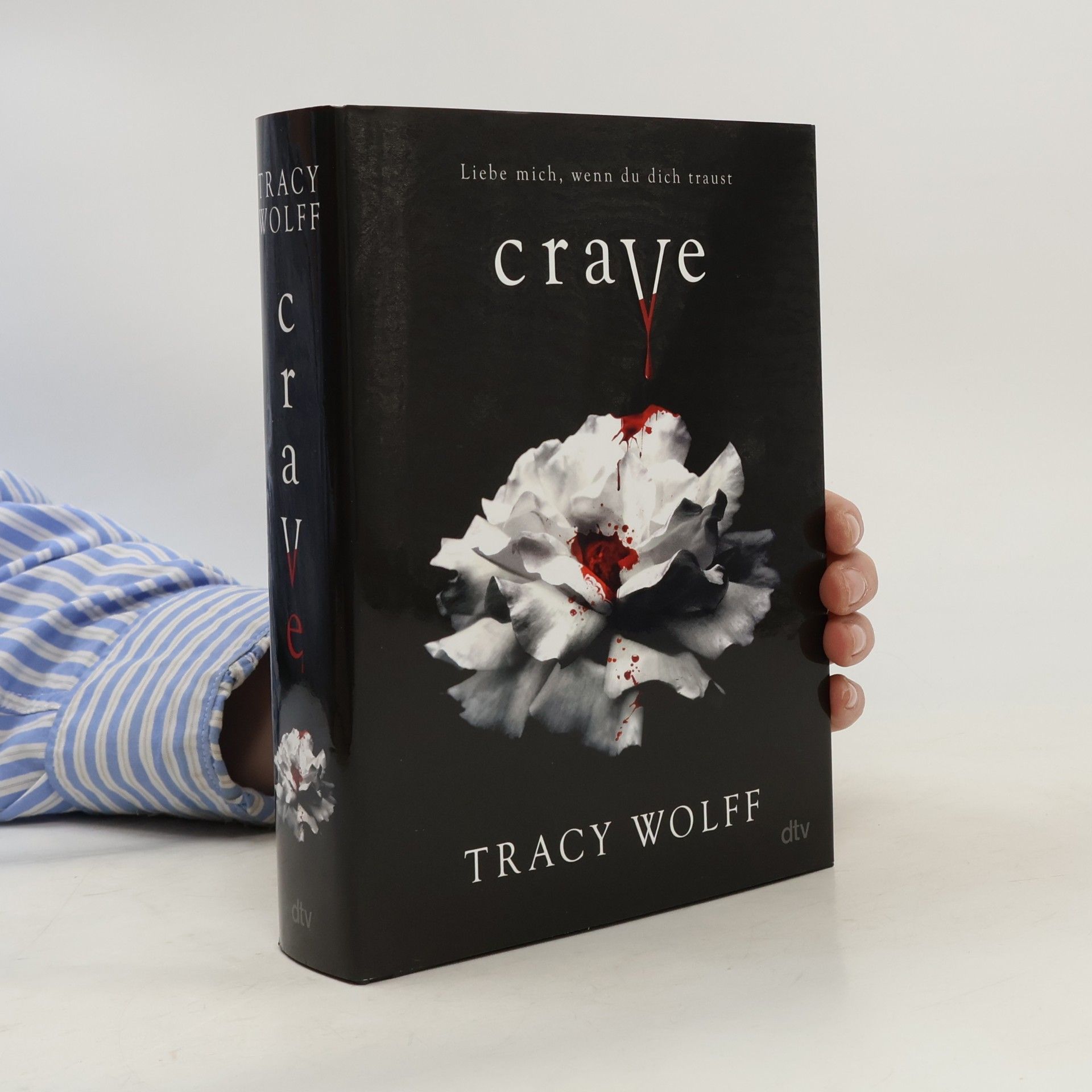 Tracy Wolff Crave