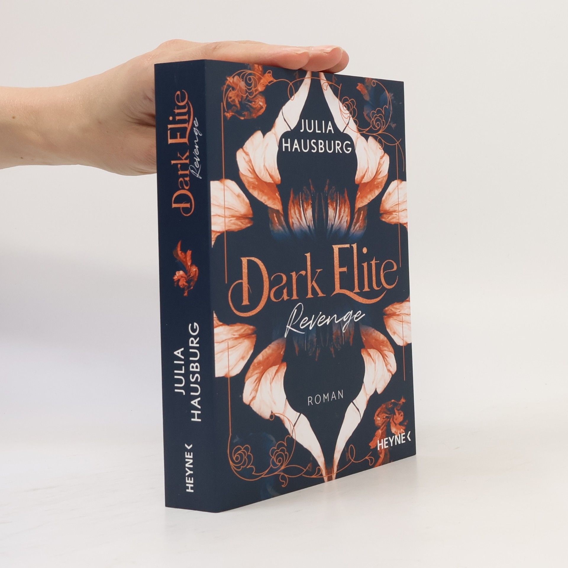 Julia Hausburg Dark Elite – Revenge