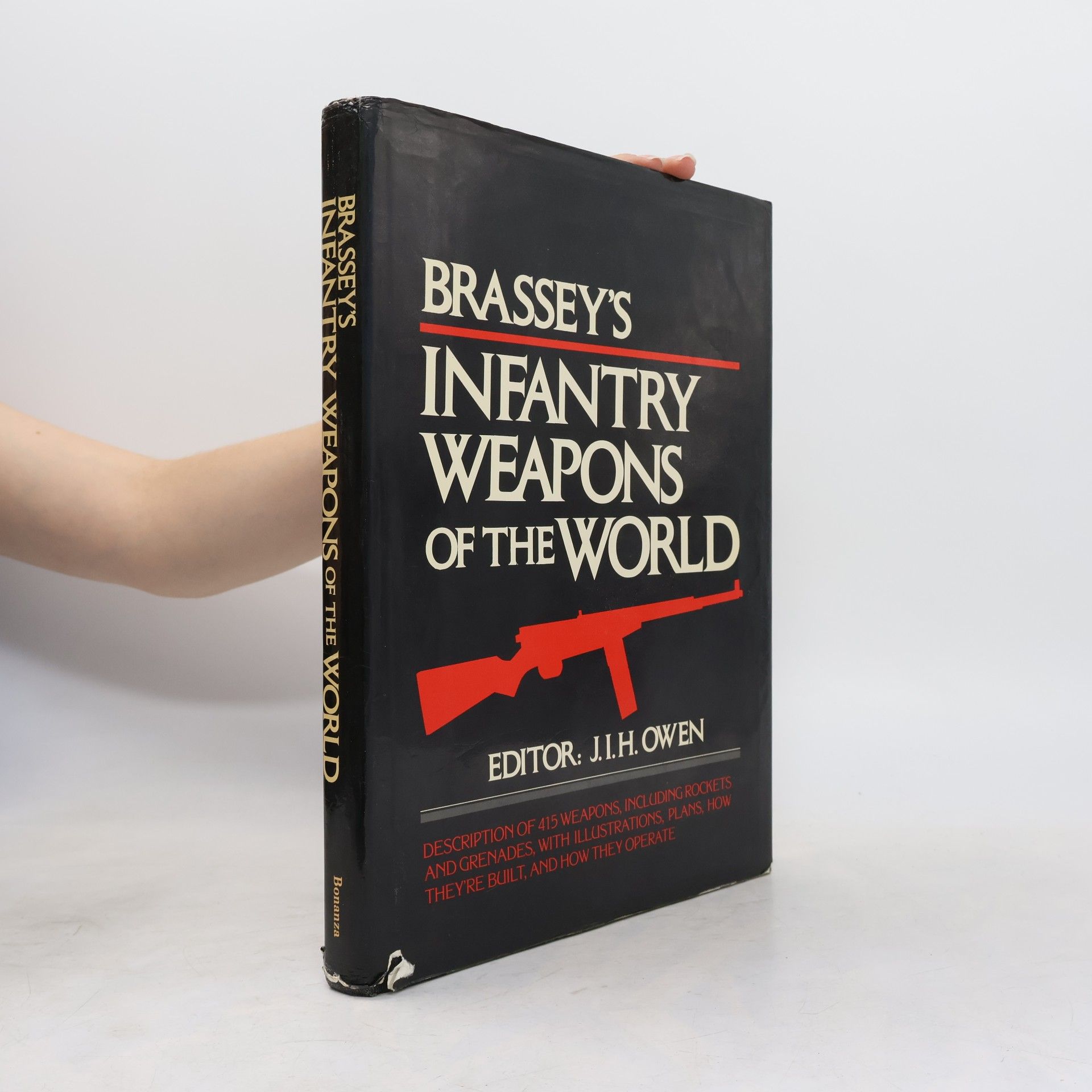 John Ivor Headon Owen Brassey's Infantry Weapons of the World 1950-1975