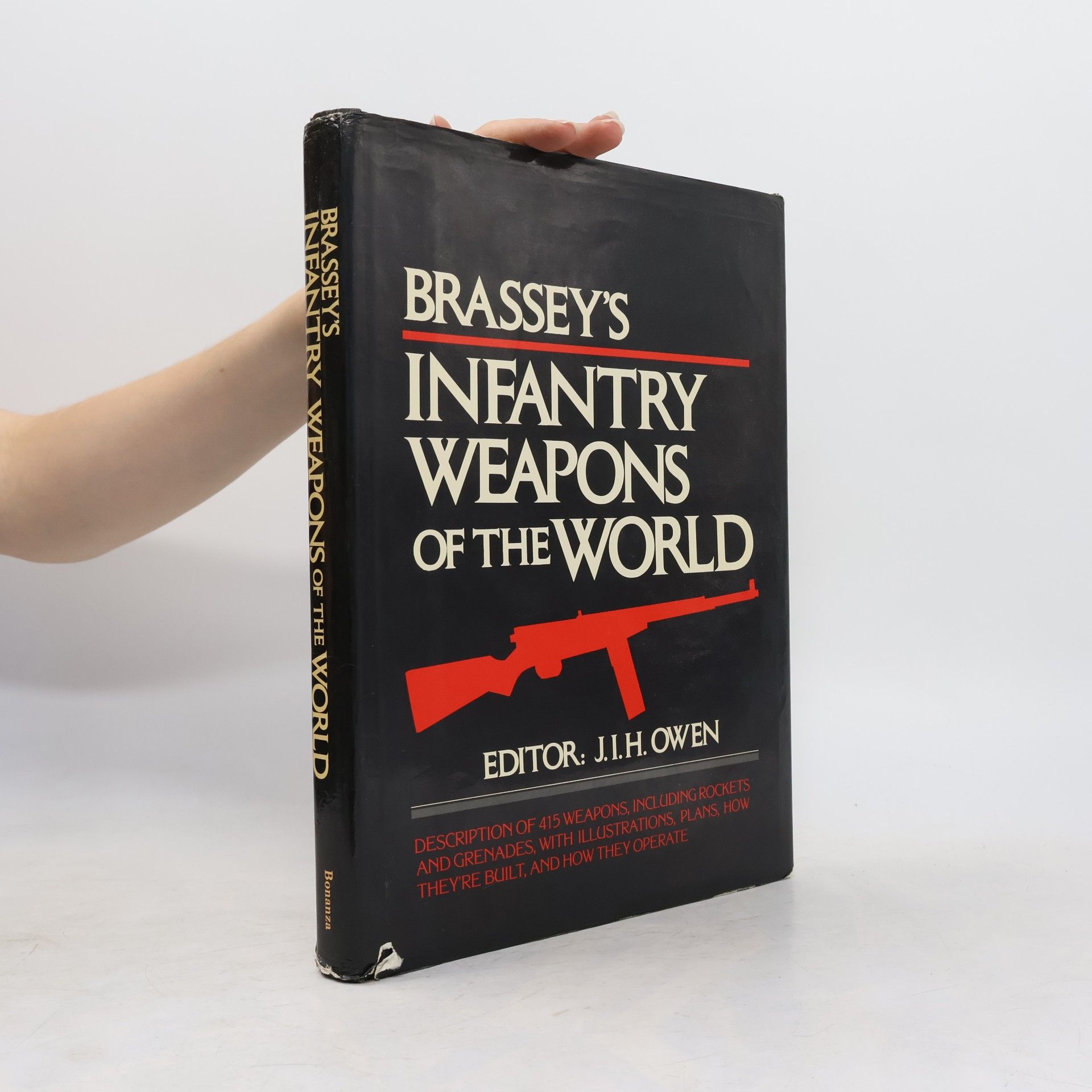 John Ivor Headon Owen Brassey's Infantry Weapons of the World 1950-1975