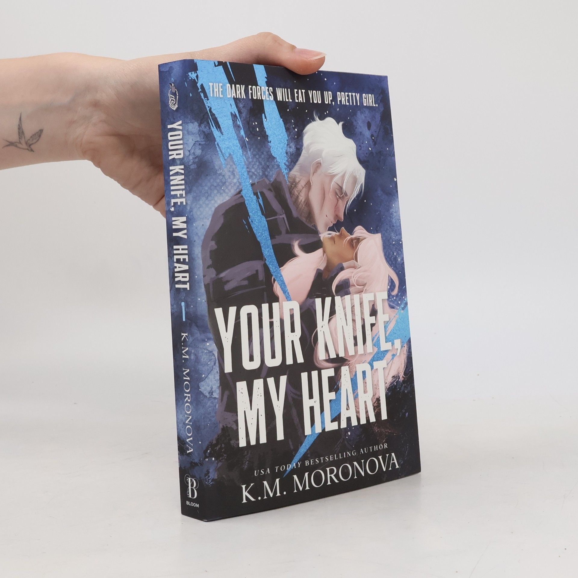 K M Moronova Dark Forces - 1: Your Knife, My Heart