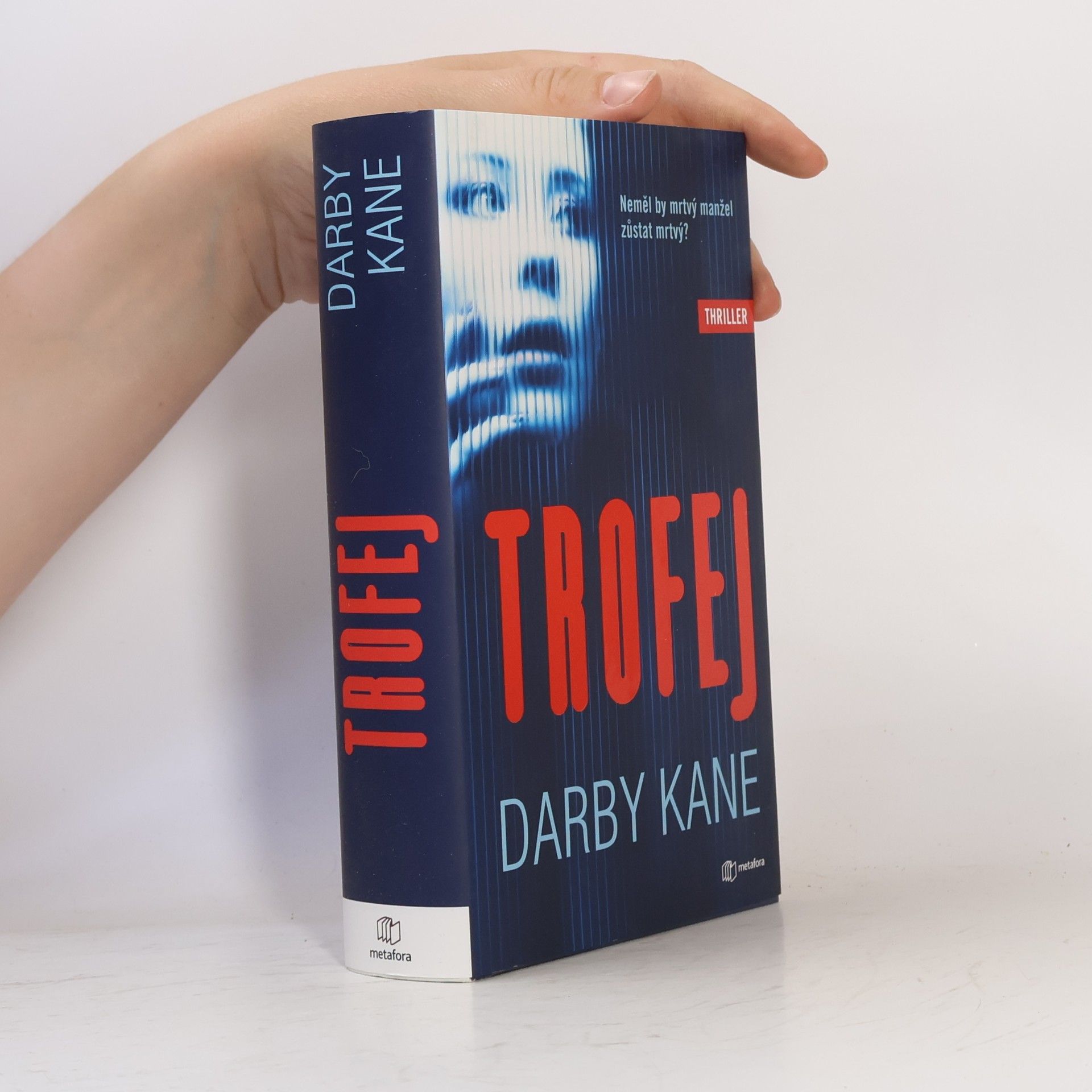 Darby Kane Trofej
