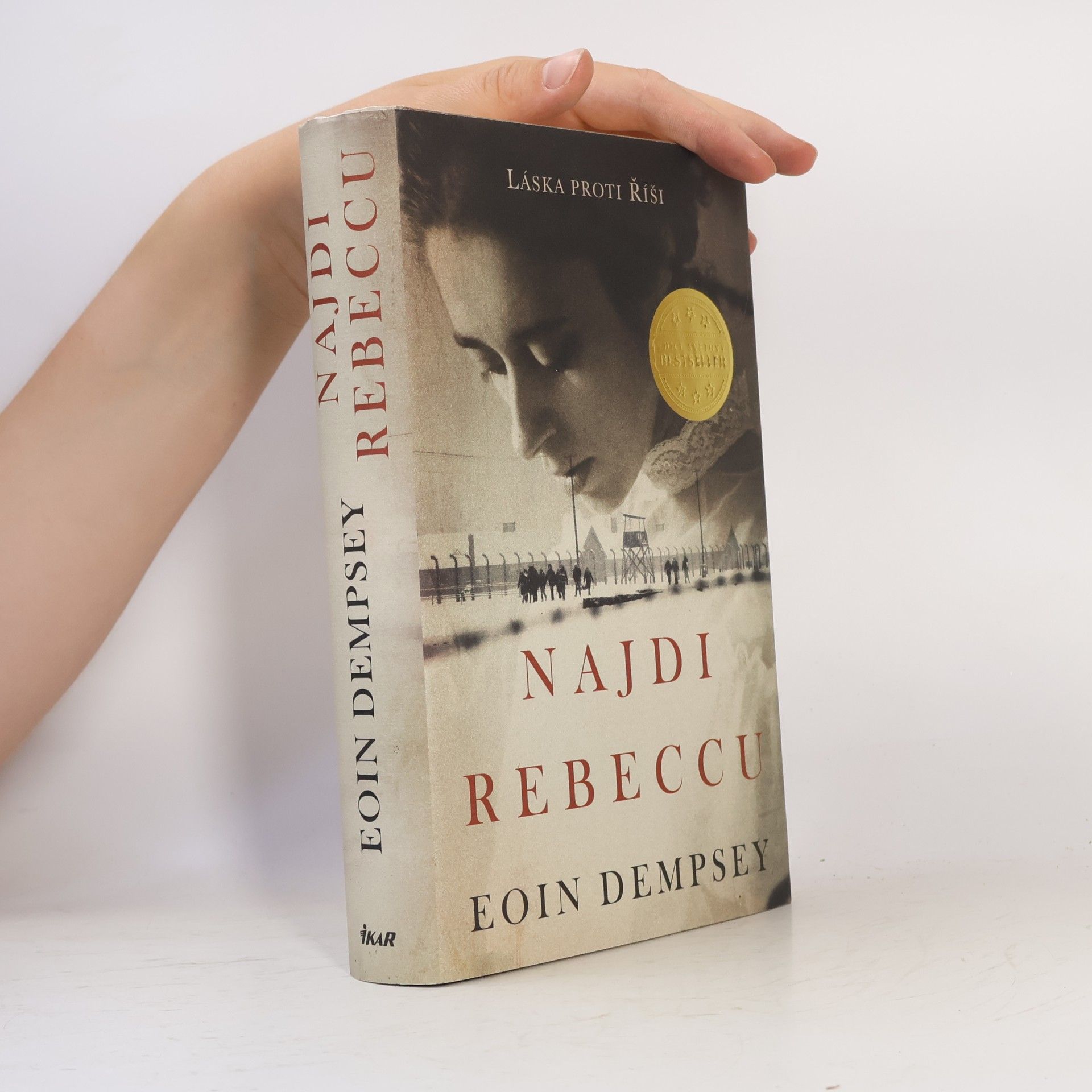 Eoin Dempsey Najdi Rebeccu