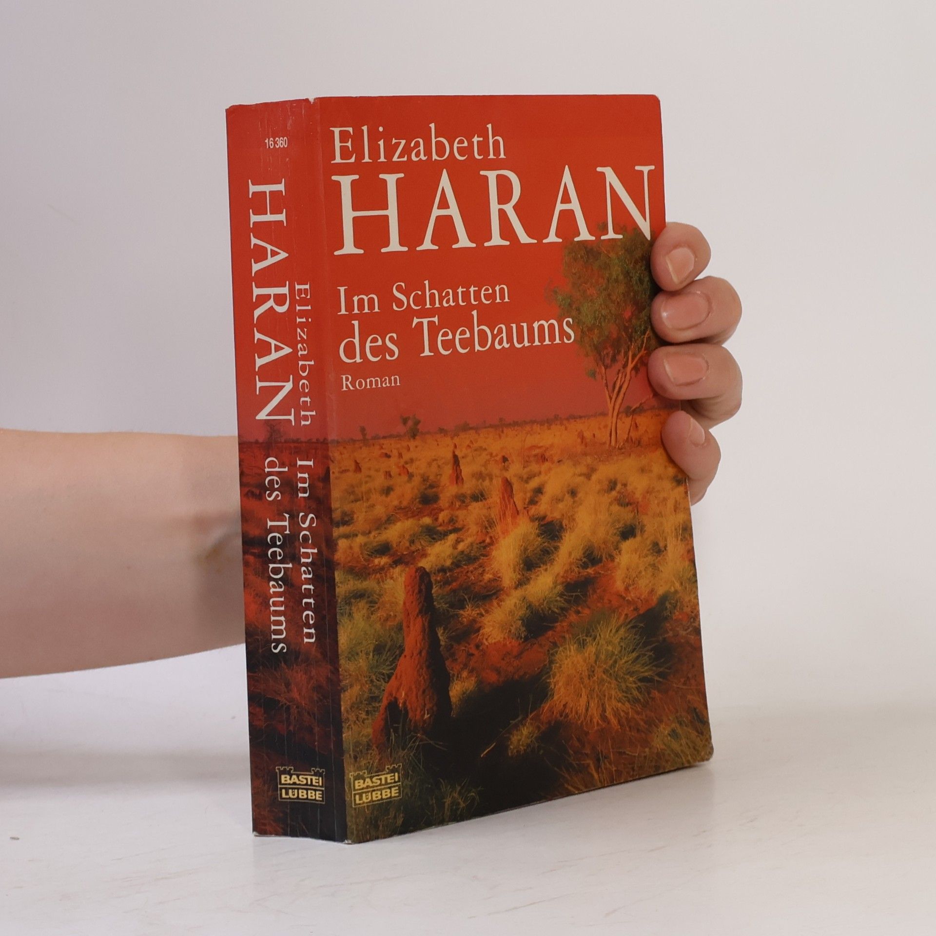 Elizabeth Haran Im Schatten des Teebaums