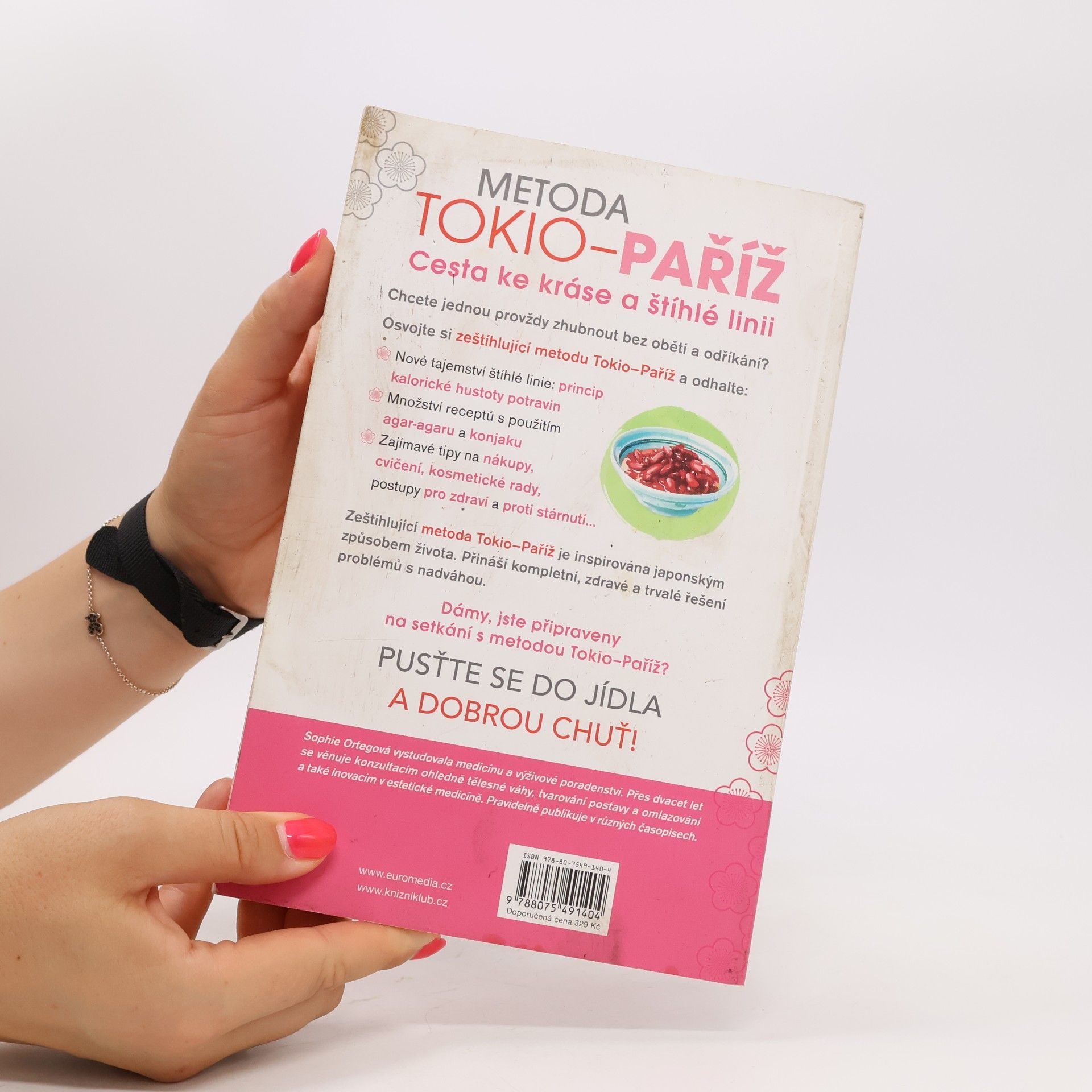 Sophie Ortega Japonky nechodí na plastiku