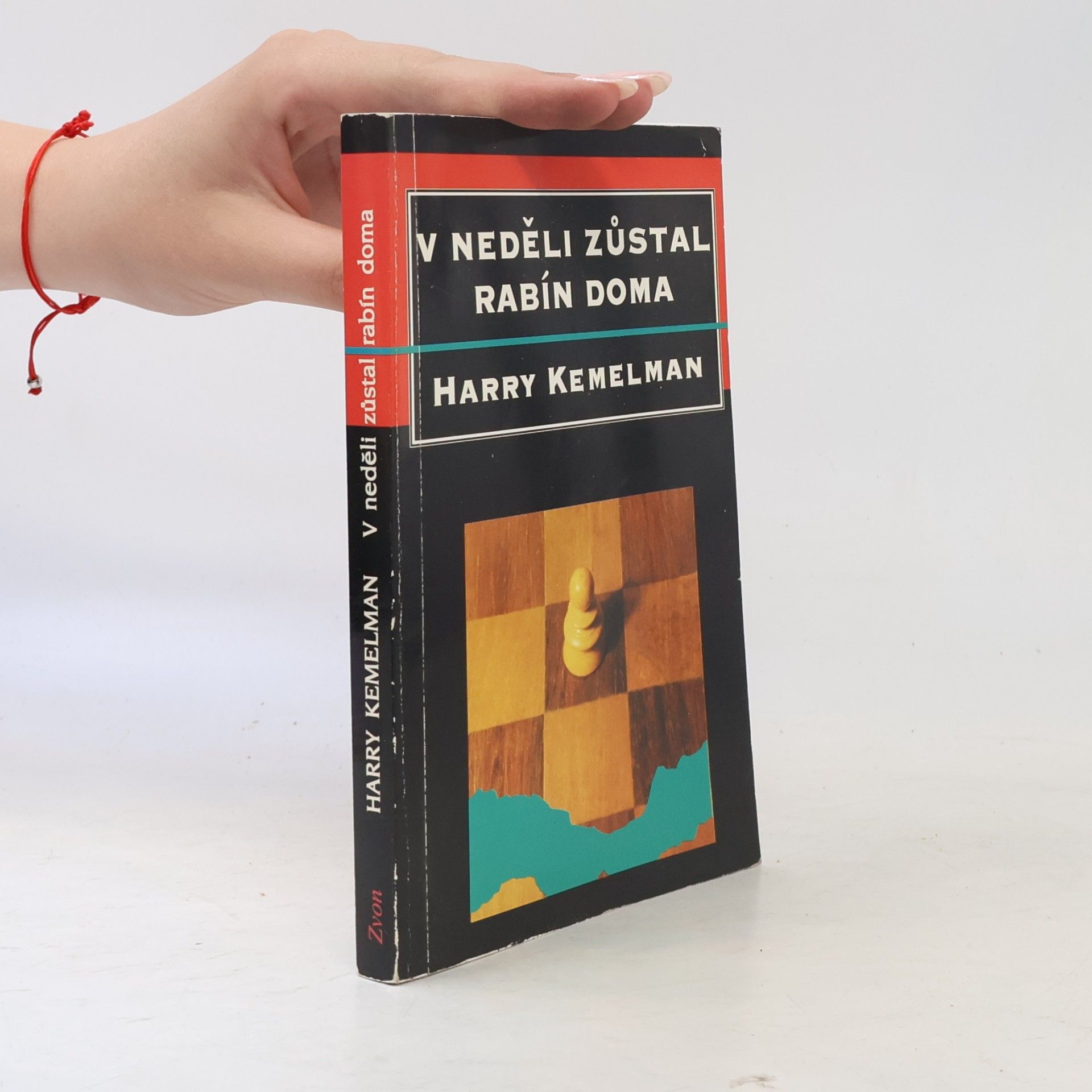 Harry Kemelman V neděli zůstal rabín doma