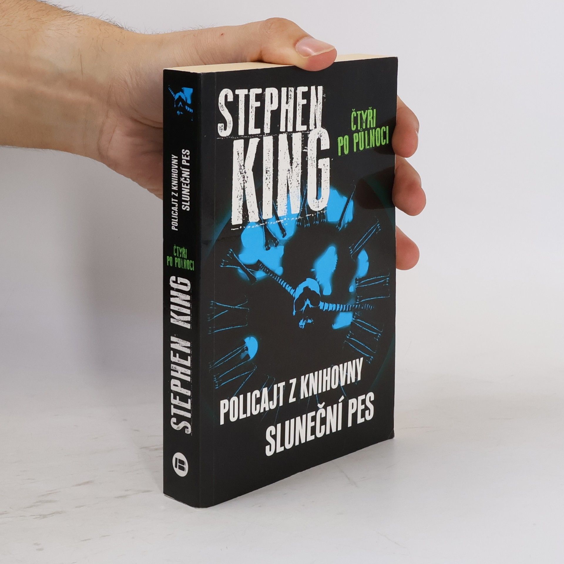 Stephen King Čtyři po půlnoci II - Policajt z knihovny / Sluneční pes