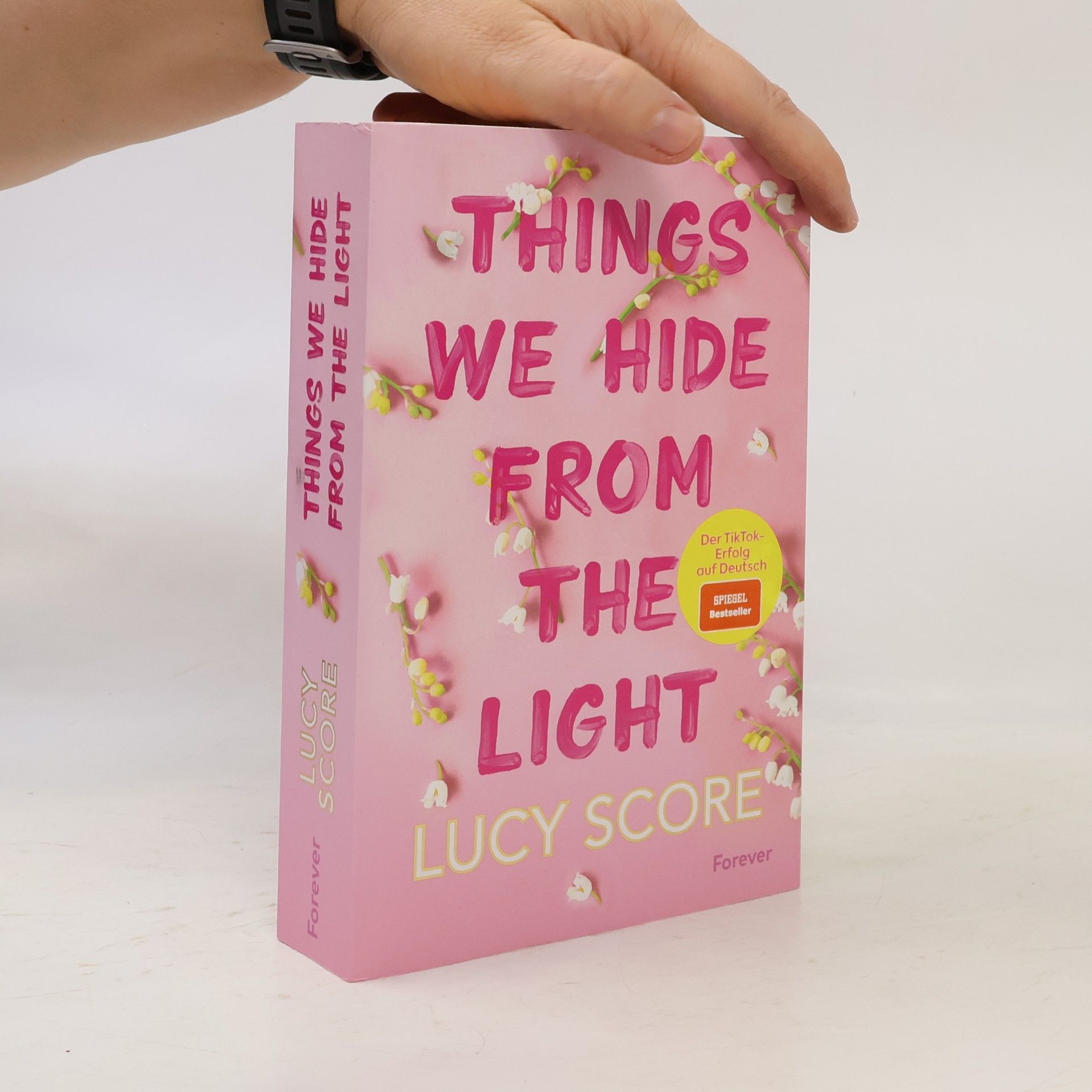 Lucy Score Things We Hide From The Light (Knockemout 2)