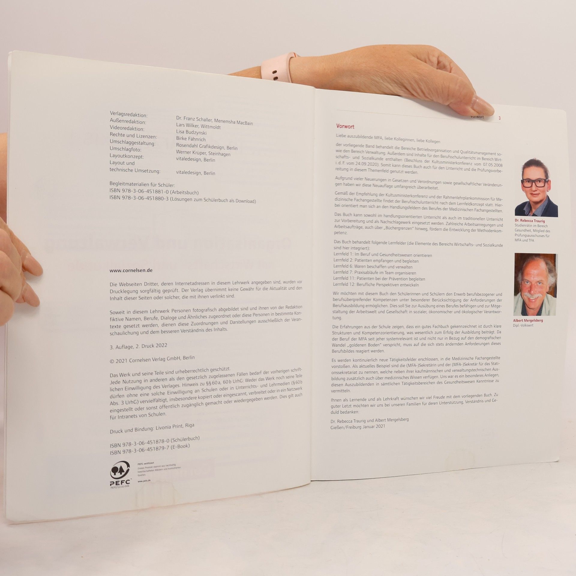 Various authors ... in der Arztpraxis
