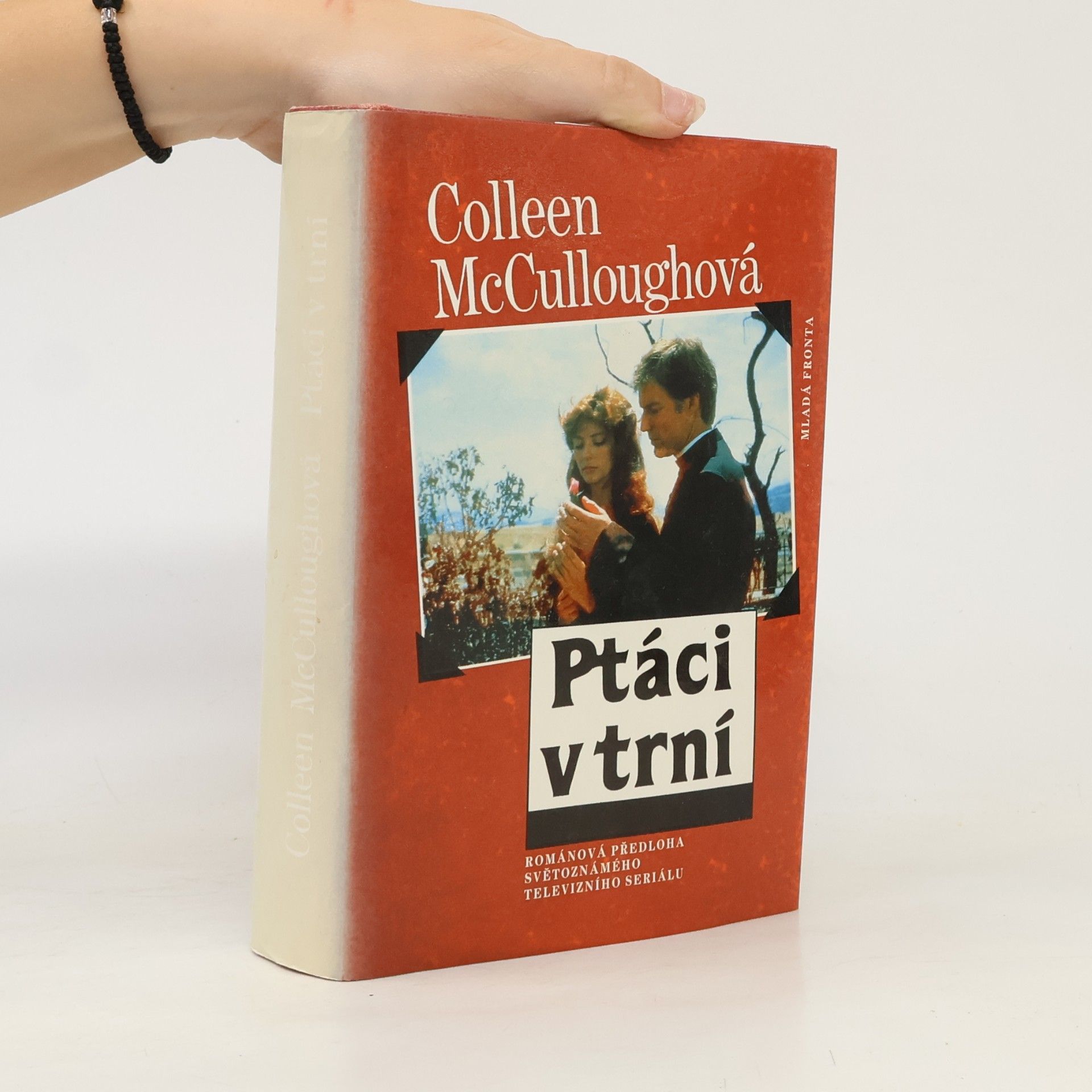 Ptáci v trní