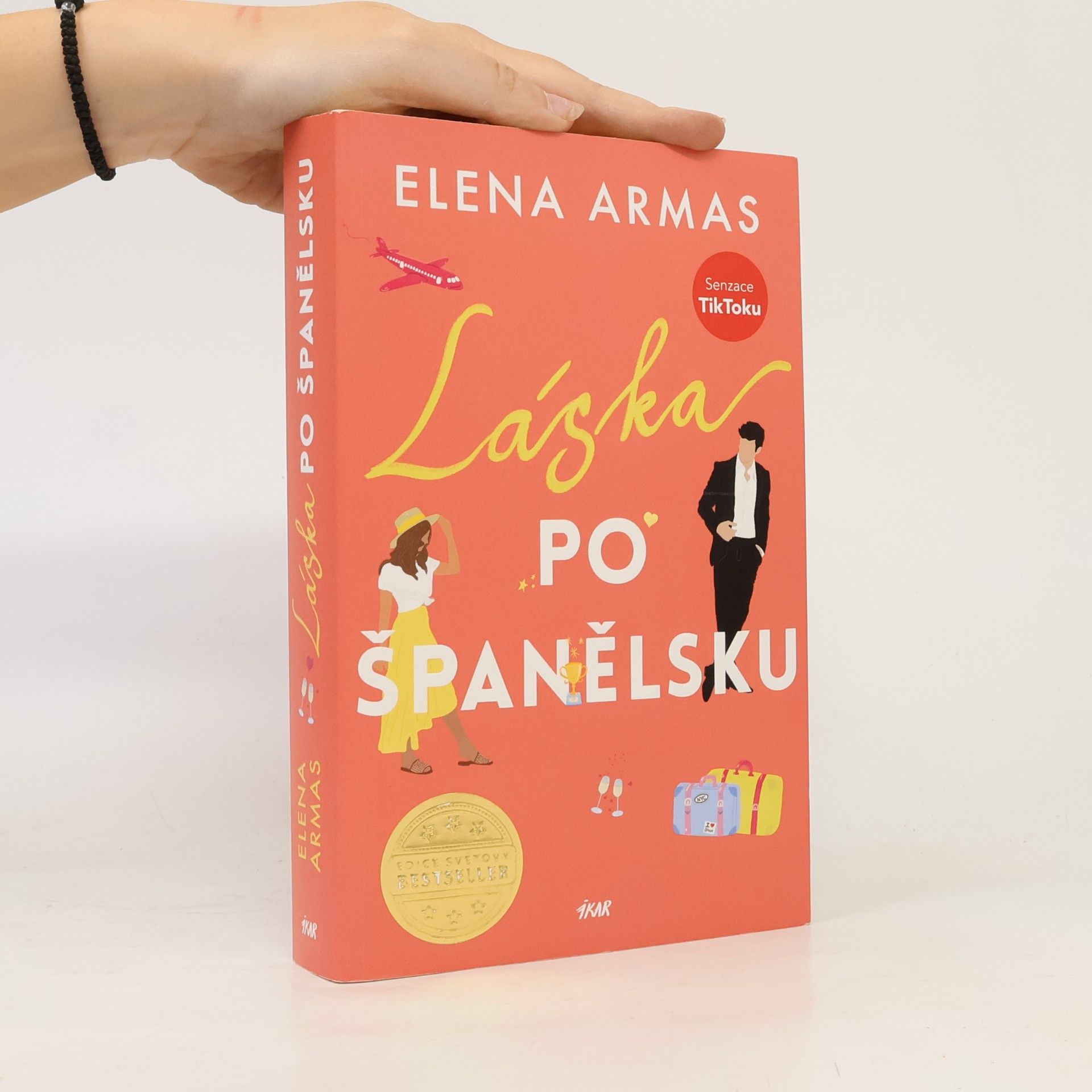 Elena Armas Láska po španělsku