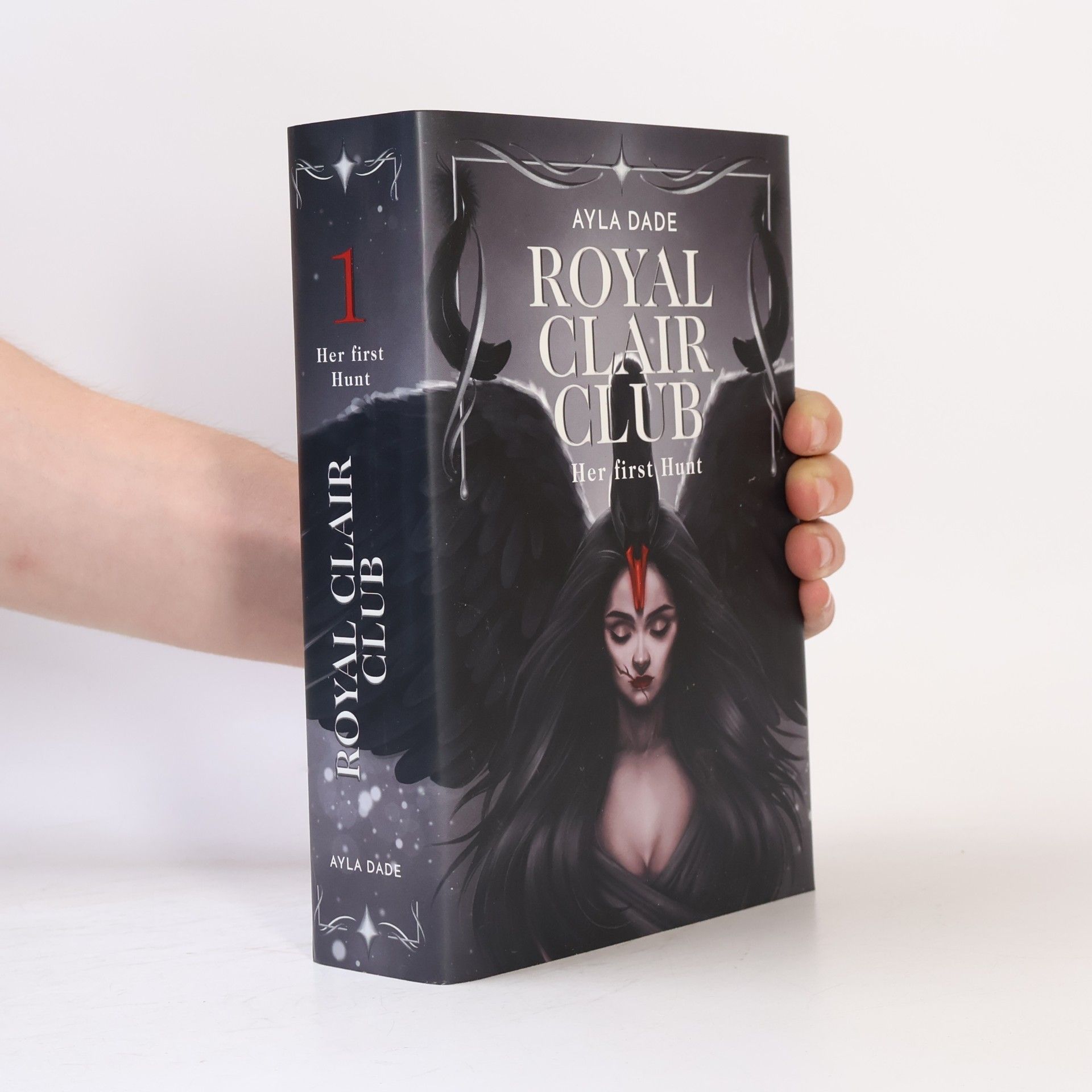 Ayla Dade Royal Clair Club - 1: Her First Hunt
