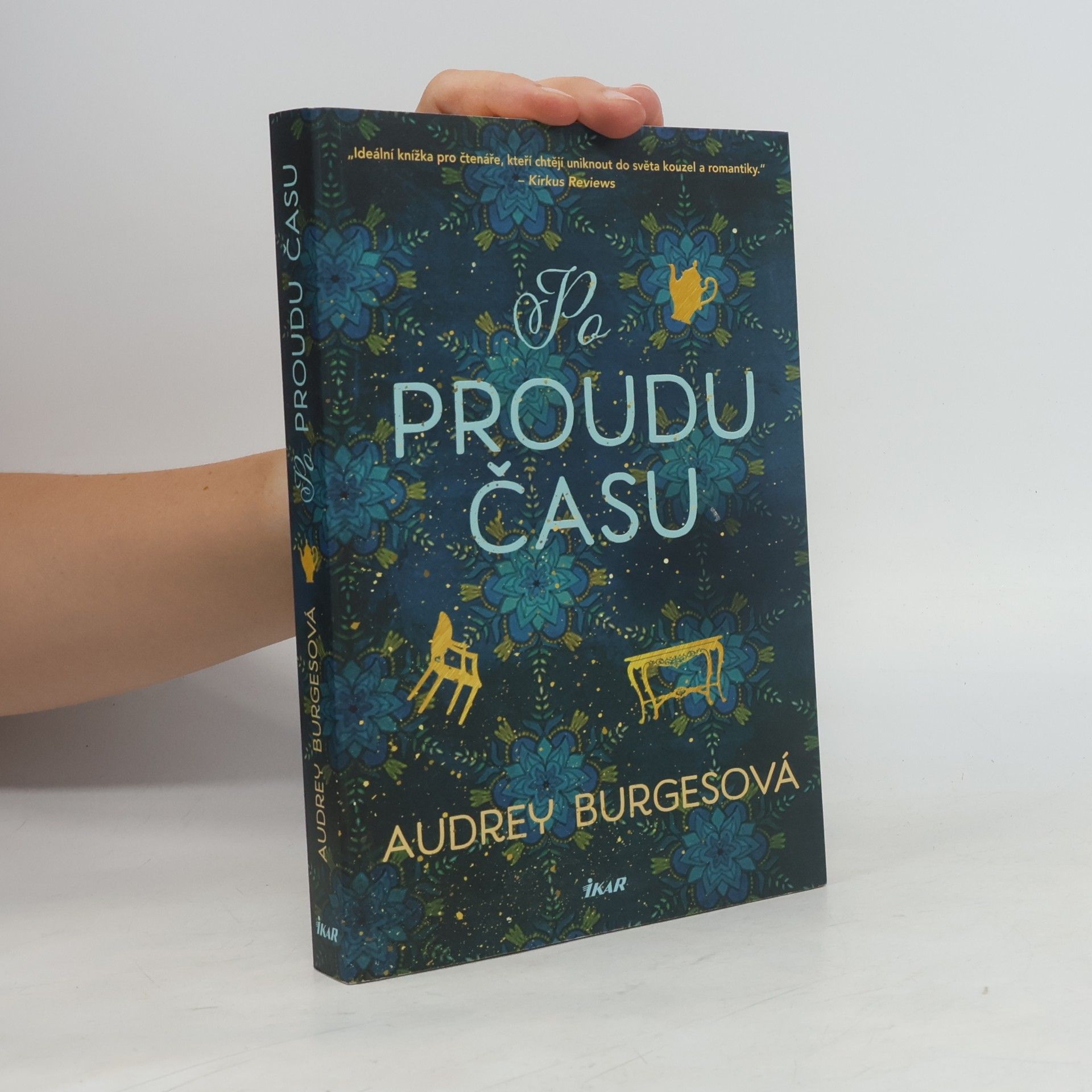 Audrey Burges Po proudu času