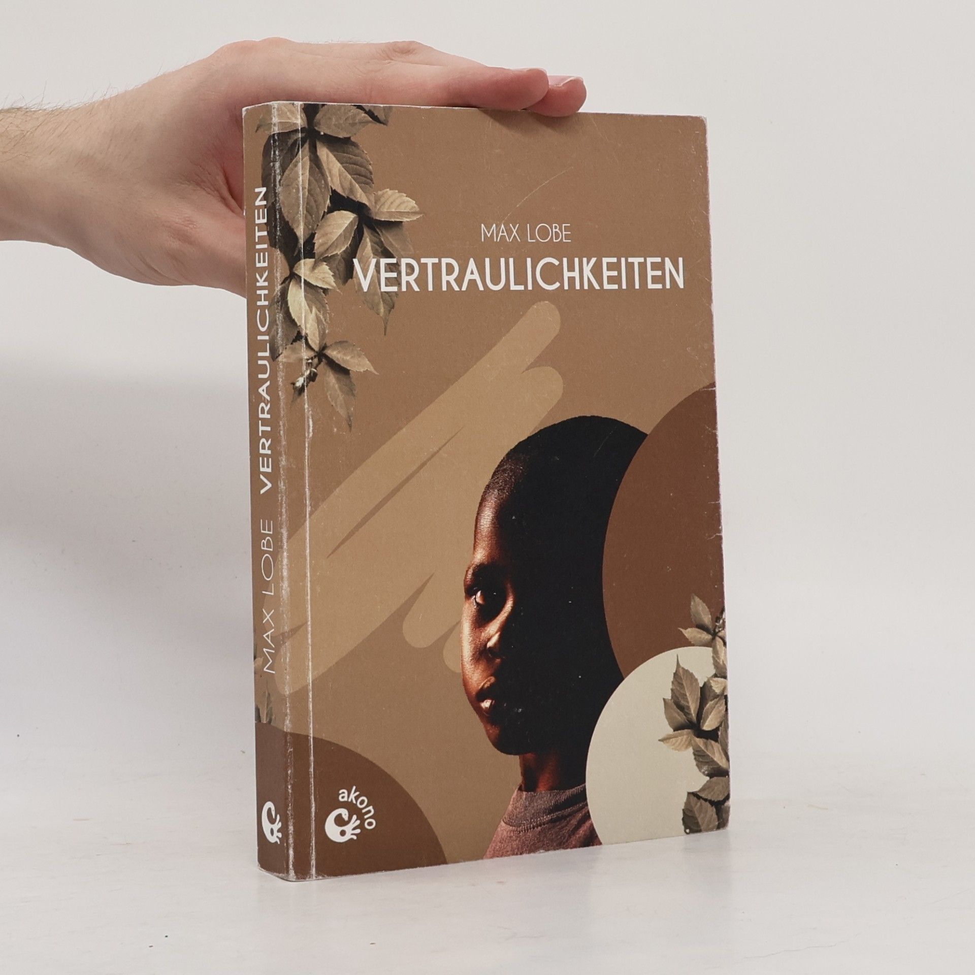 Max Lobe Vertraulichkeiten