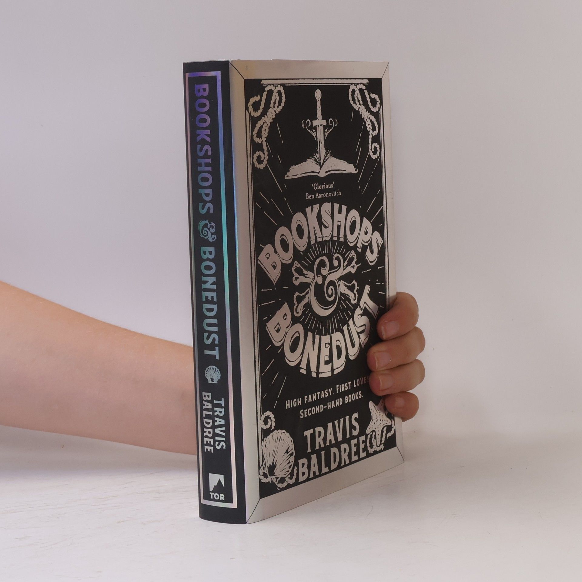 Travis Baldree Bookshops & Bonedust