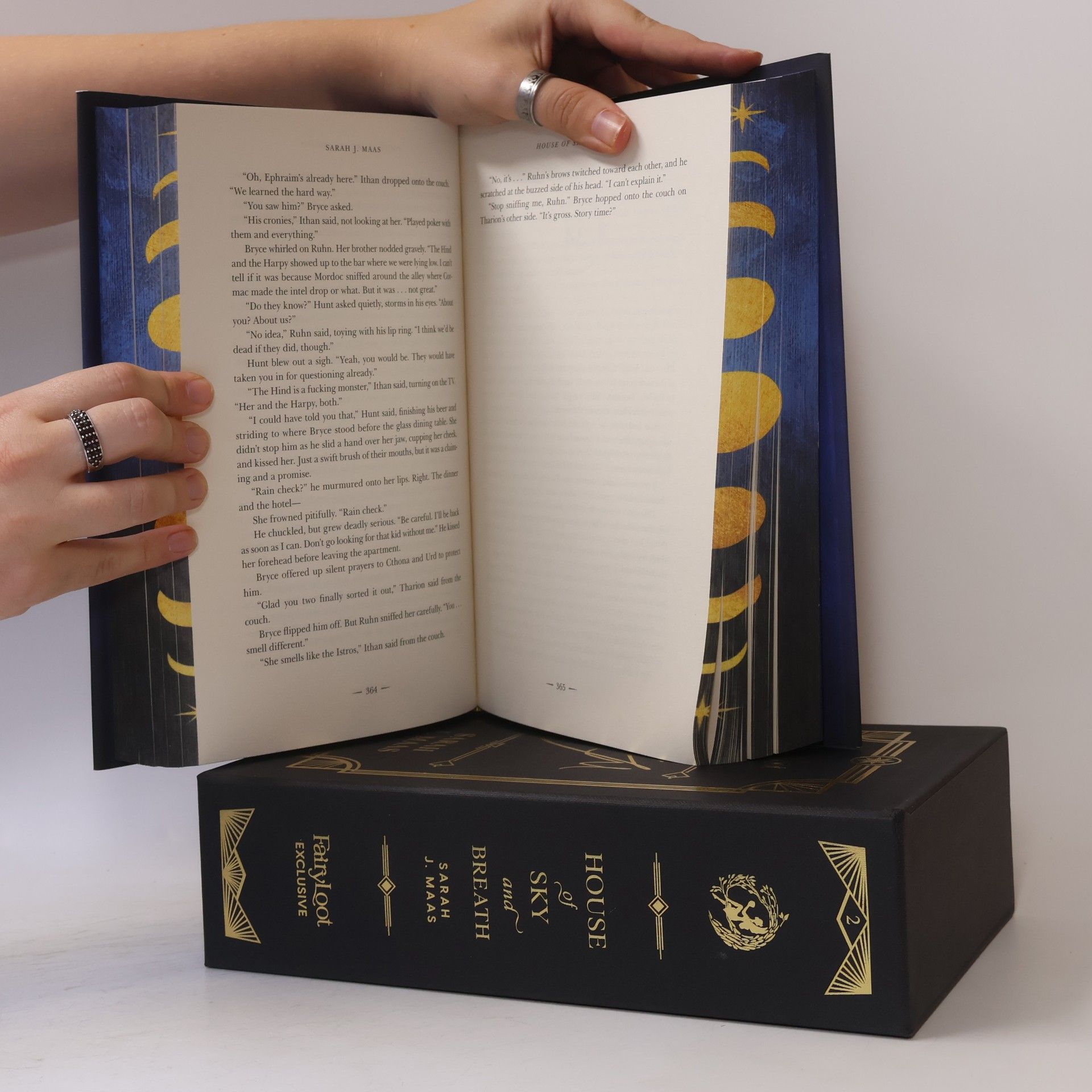 Sarah J. Maas House of Sky and Breath