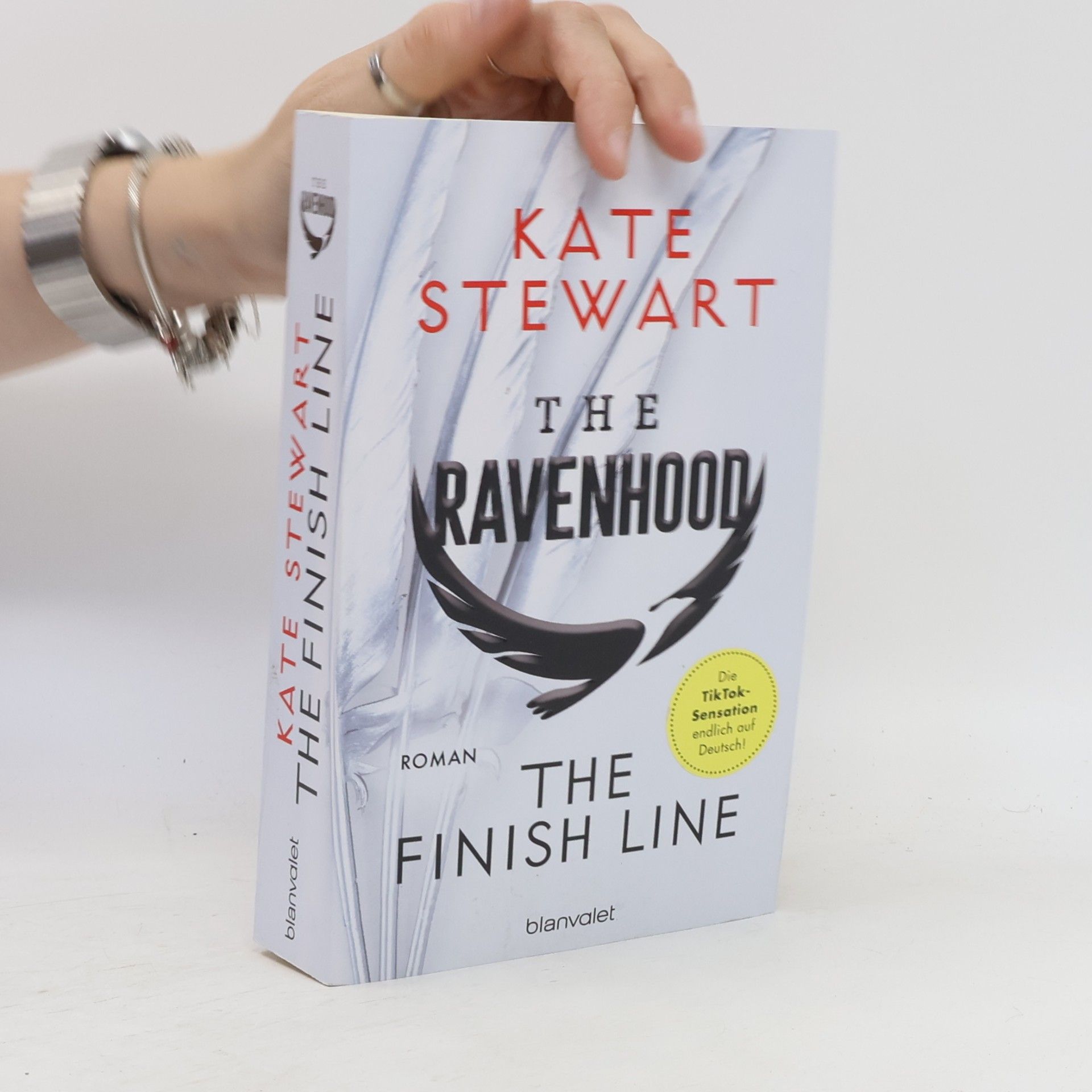 Kate Stewart The Ravenhood - The Finish Line