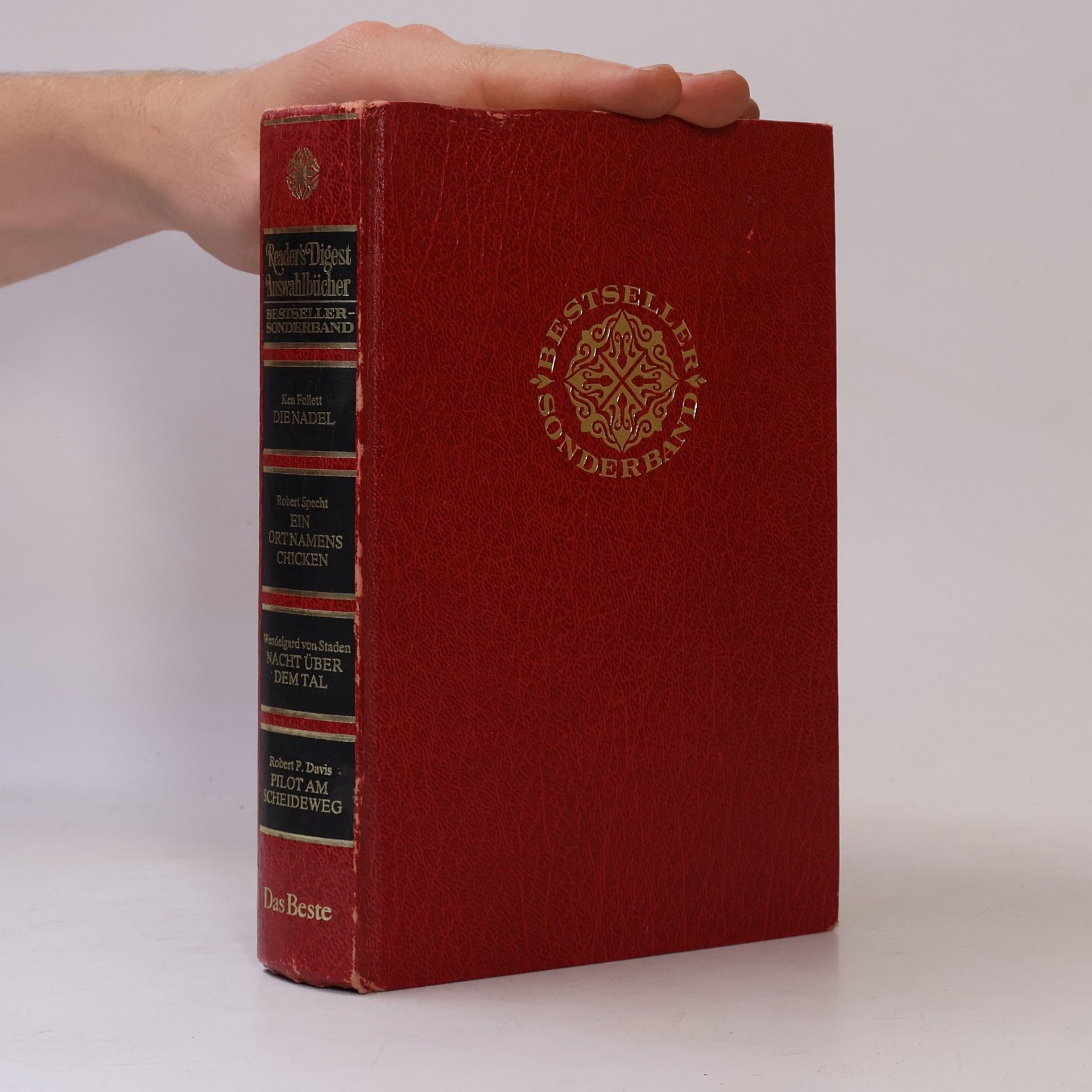 Robert Davis Readers Digest Auswahlbücher. Die Nadel. Ein Ort Namens Chicken. Nacht über dem Tal. Pilot am Scheideweg.