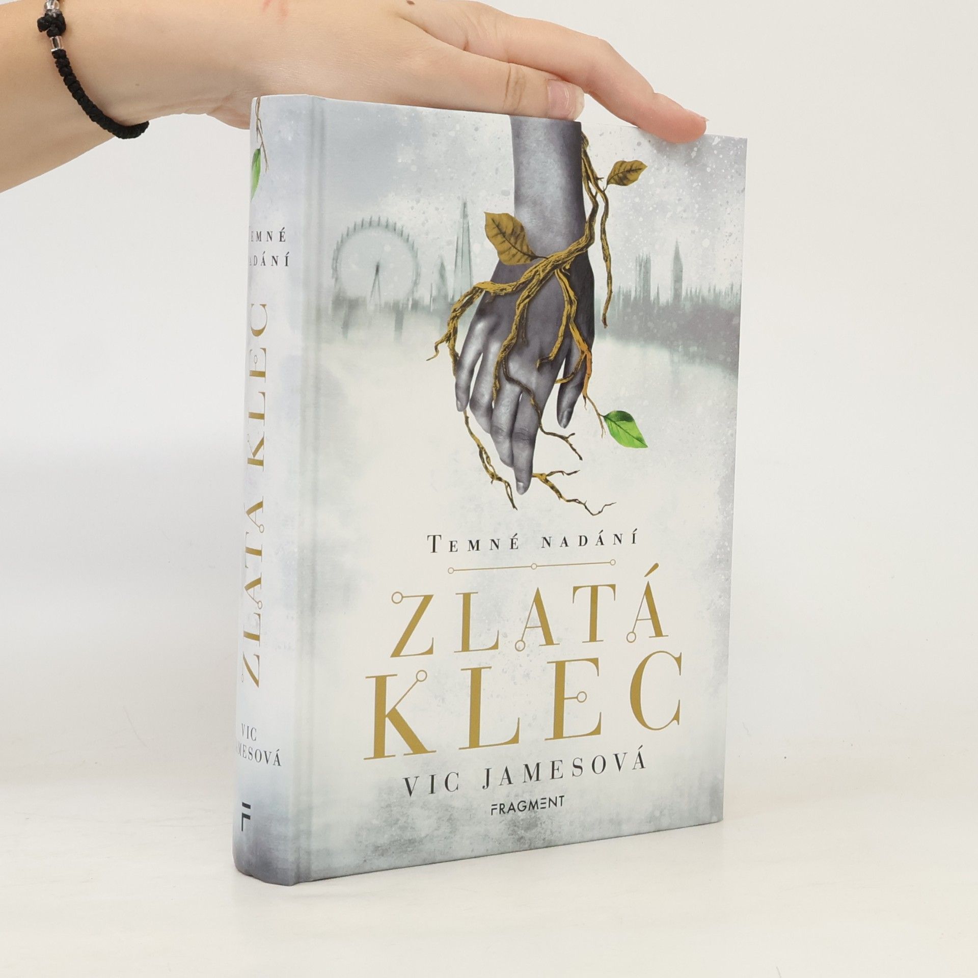 Vic James Zlatá klec