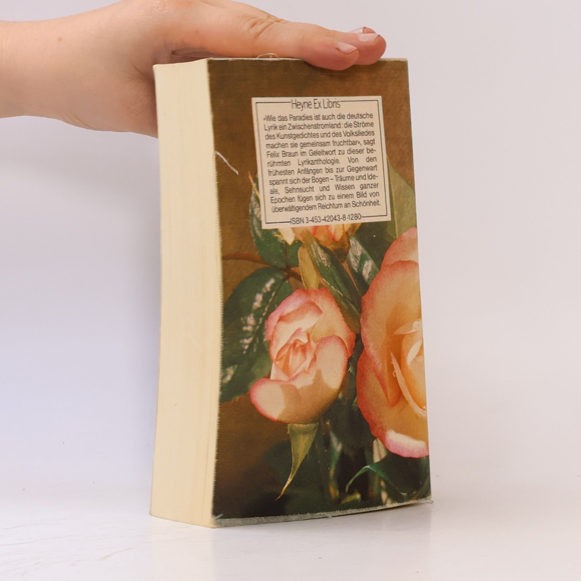 Autorenkollektiv Der Tausendjährige Rosenstrauch. Deutsche Gedichte