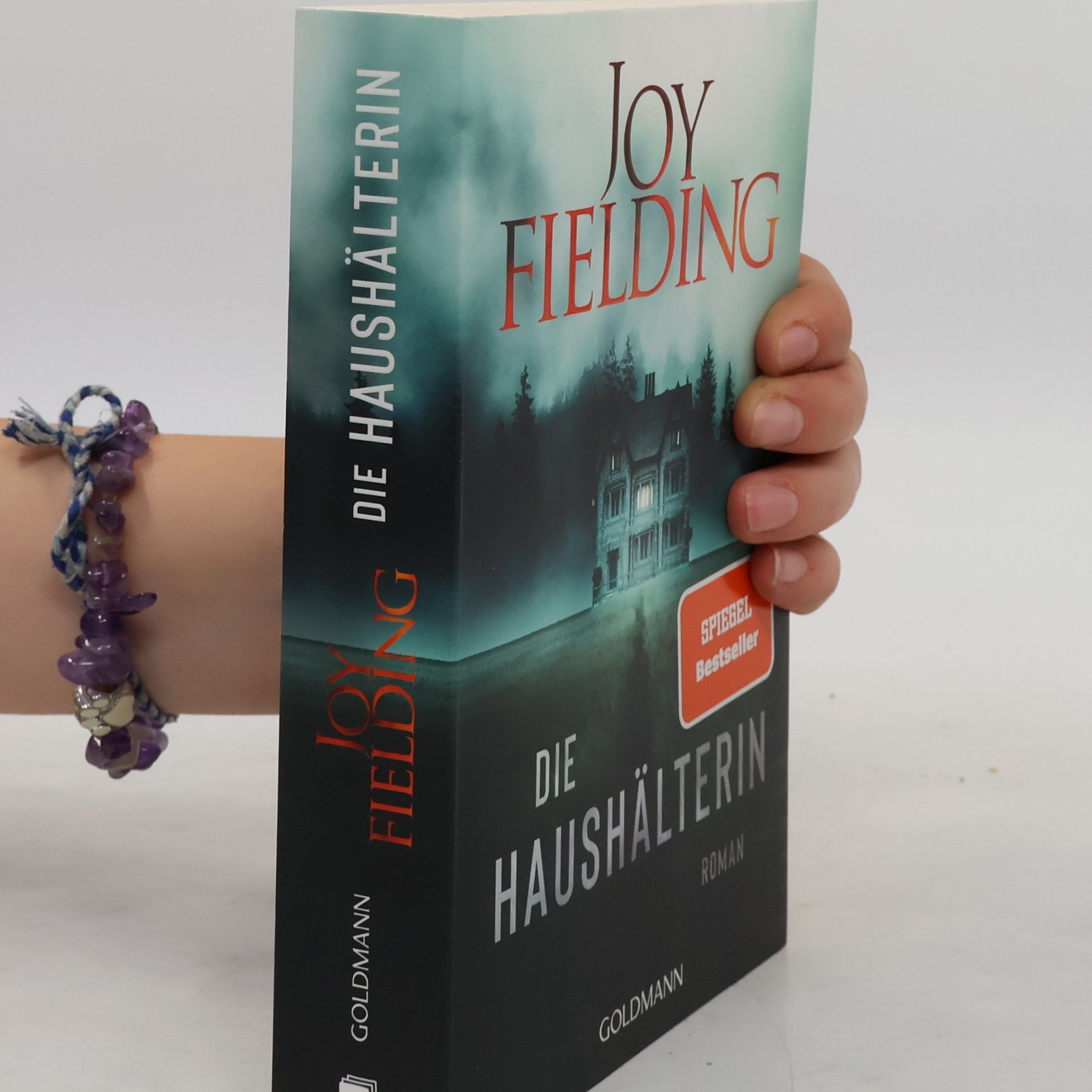 Joy Fielding Die Haushälterin