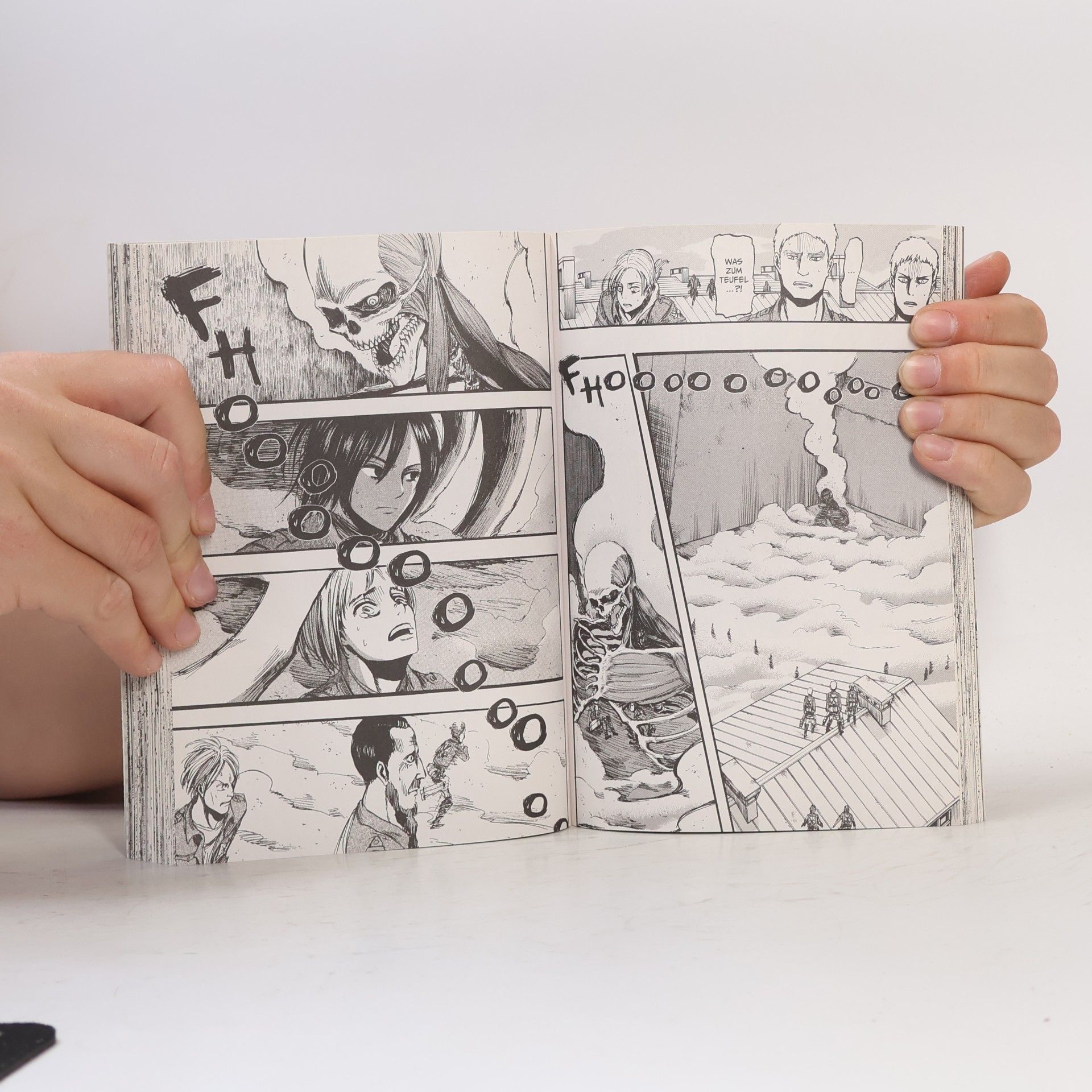 Hajime Isayama Attack on Titan 3