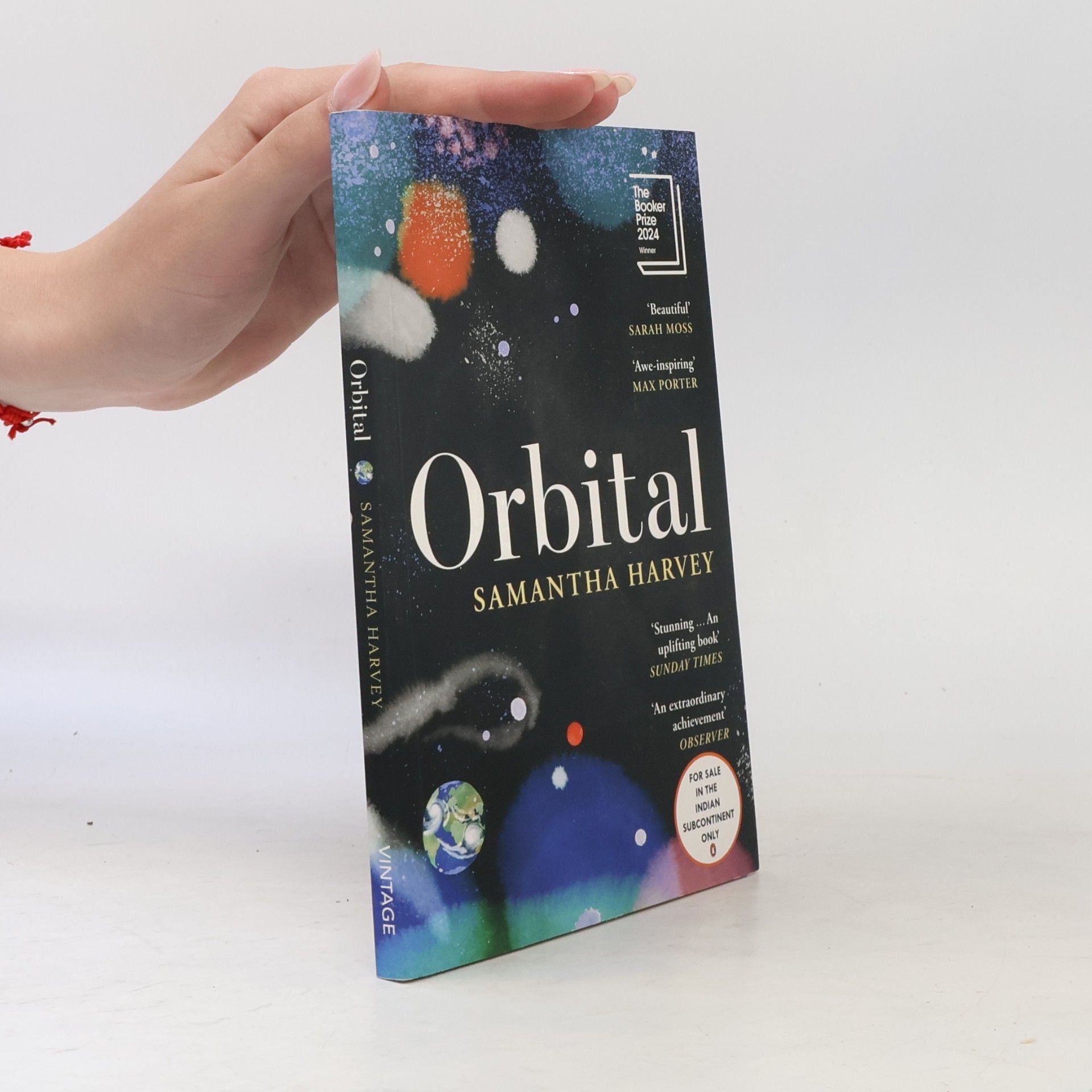 Samantha Harvey Orbital