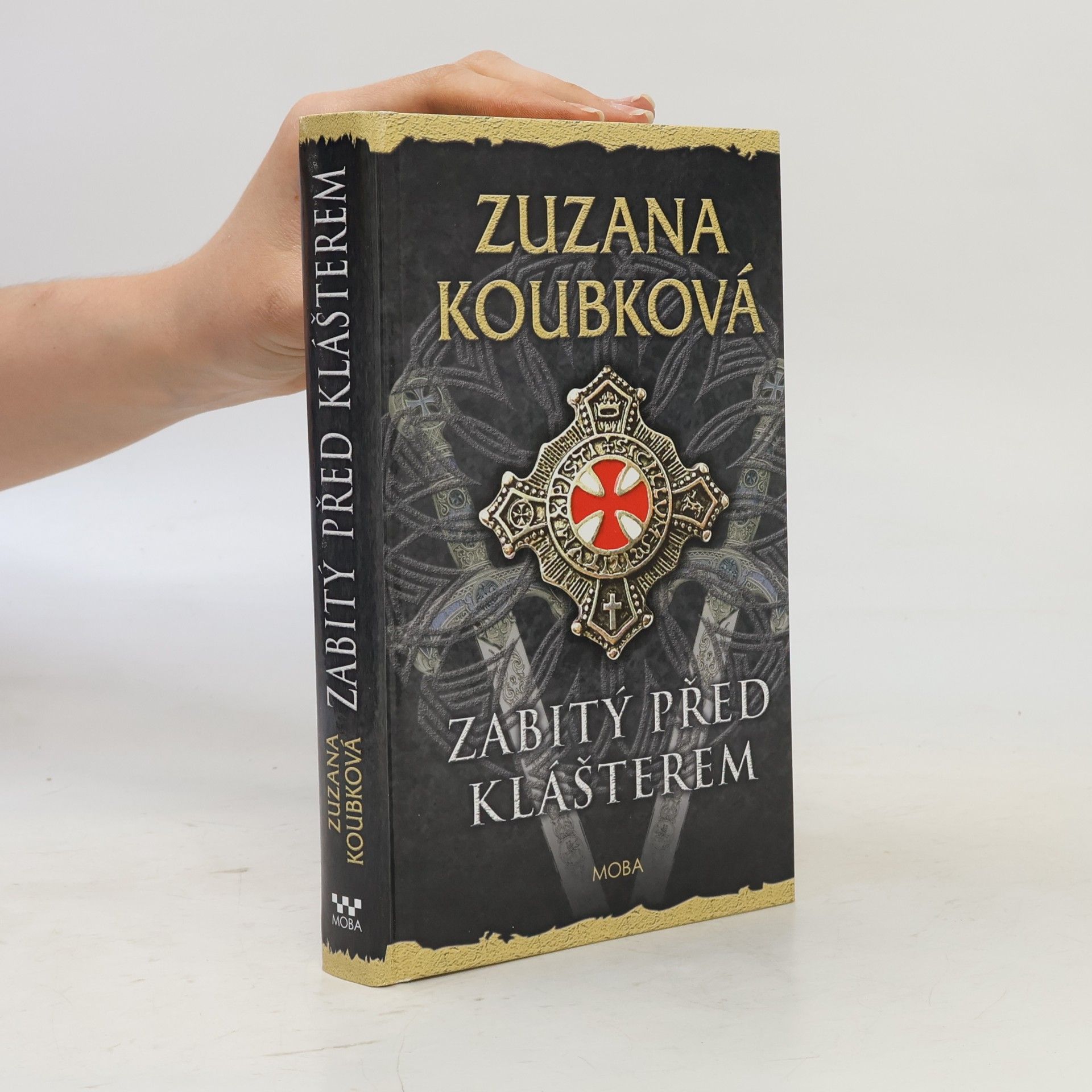 Zuzana Koubková Zabitý před klášterem