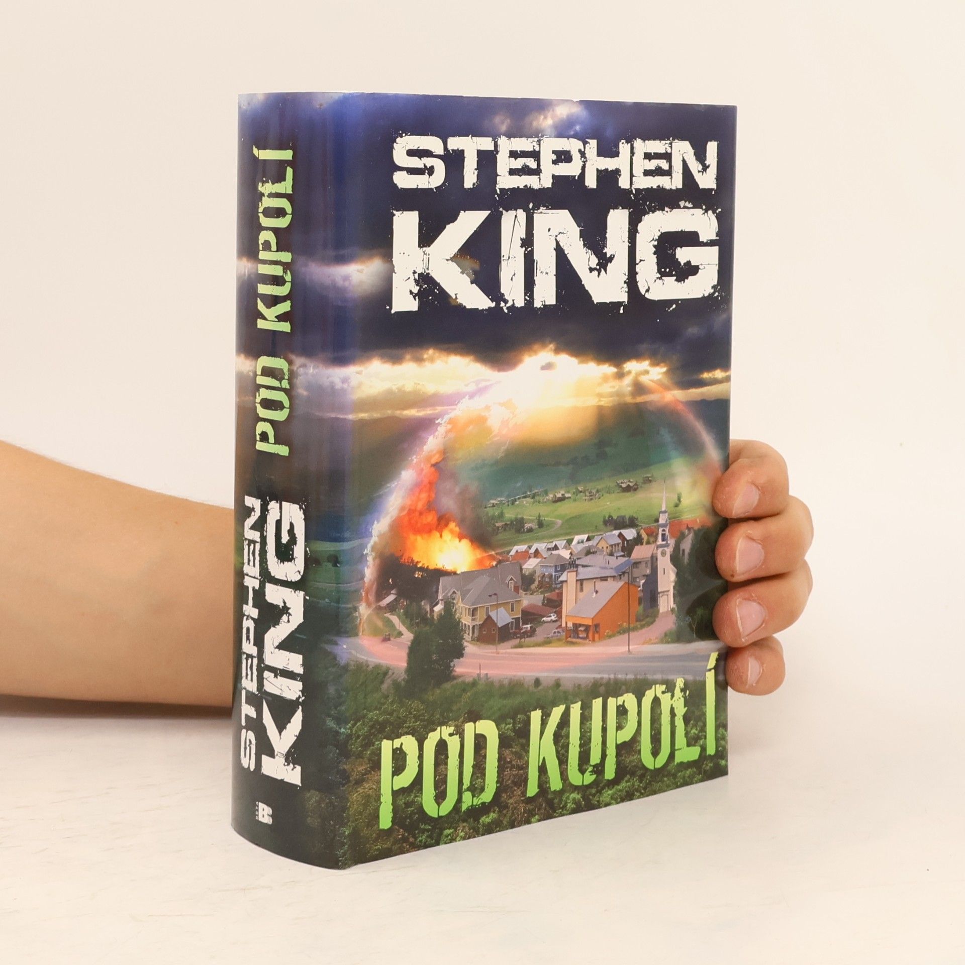 Stephen King Pod kupolí