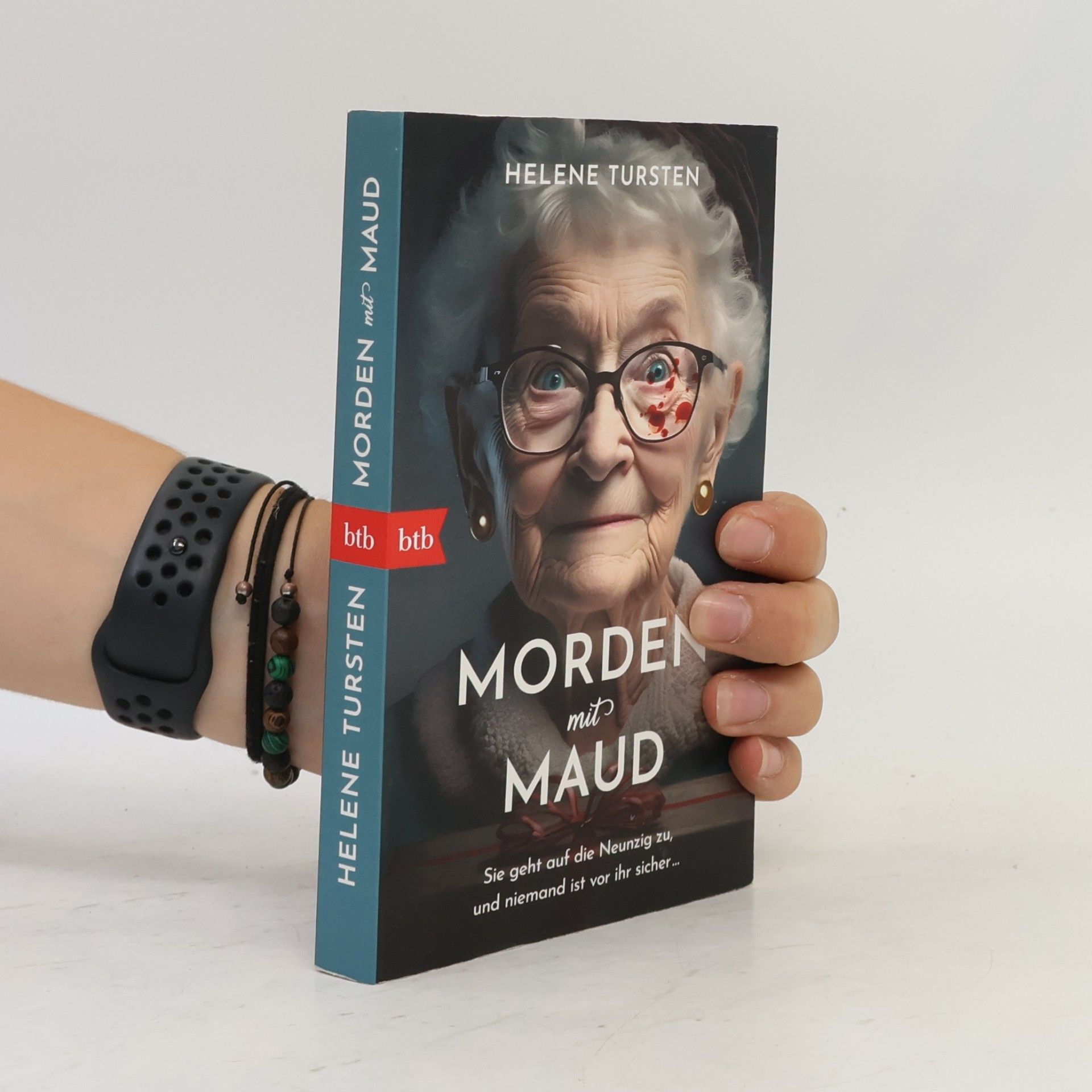 Helene Tursten Morden mit Maud