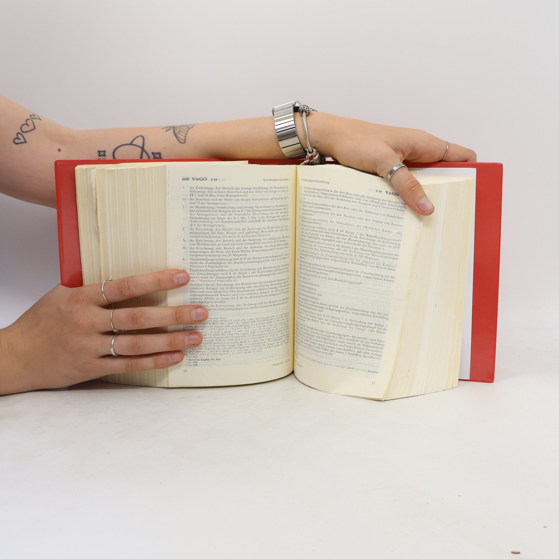 Autorenkollektiv Verfaussungs- und Verwaltungsgesetze