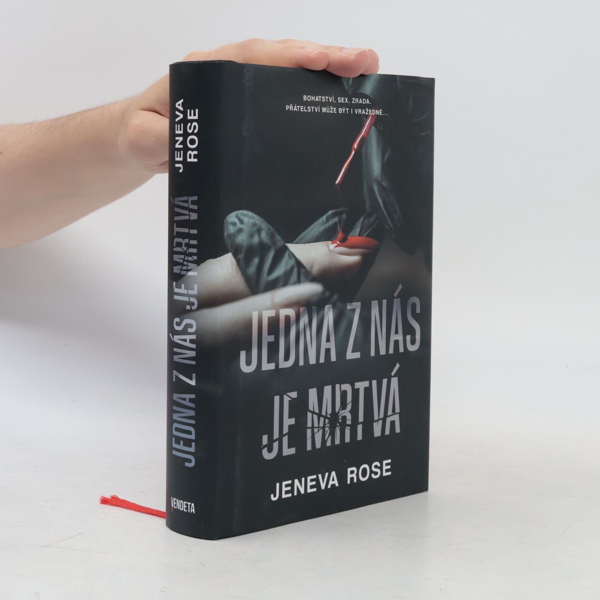 Jeneva Rose Jedna z nás je mrtvá
