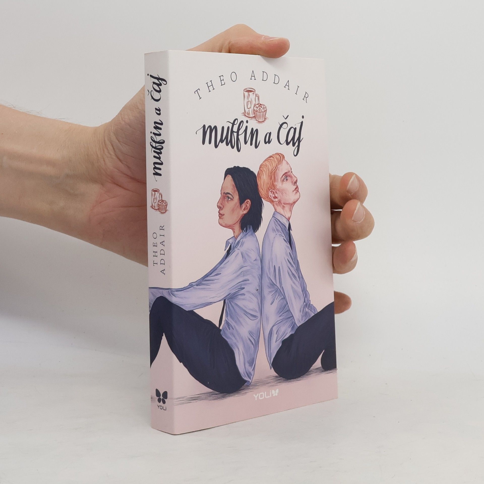 Theo Addair Muffin a čaj