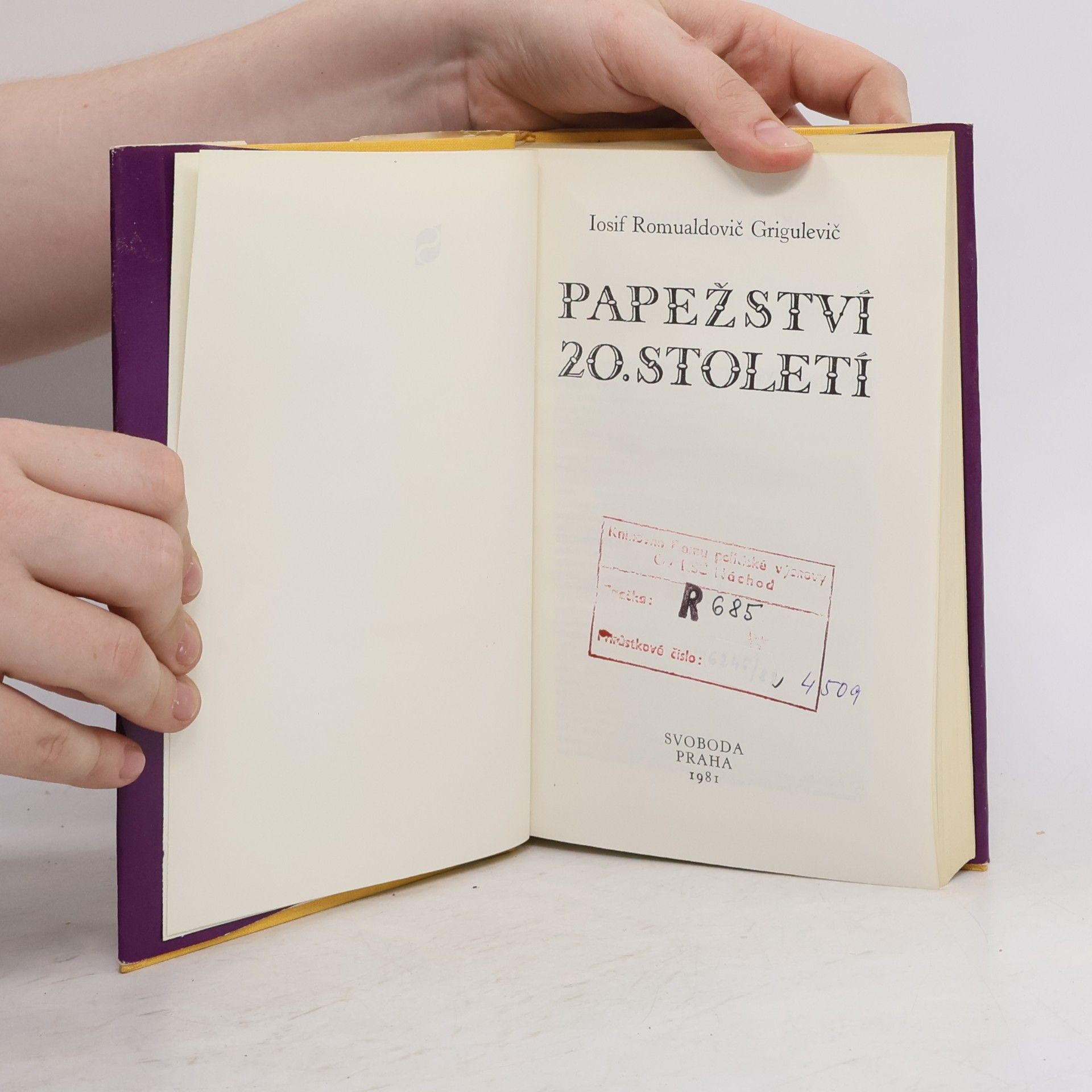 Iosif Romual dovič Grigulevič Papežství 20. století