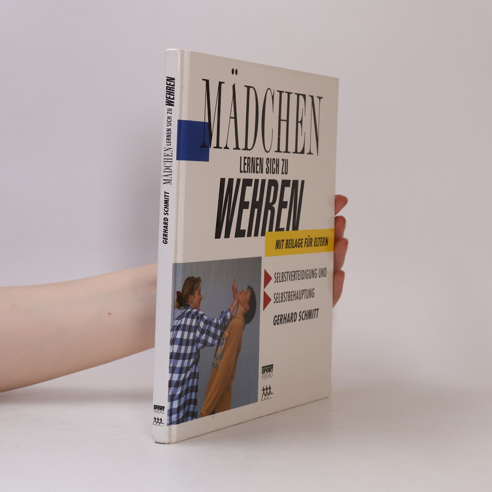 Gerhard Schmitt Mädchen lernen sich zu wehren
