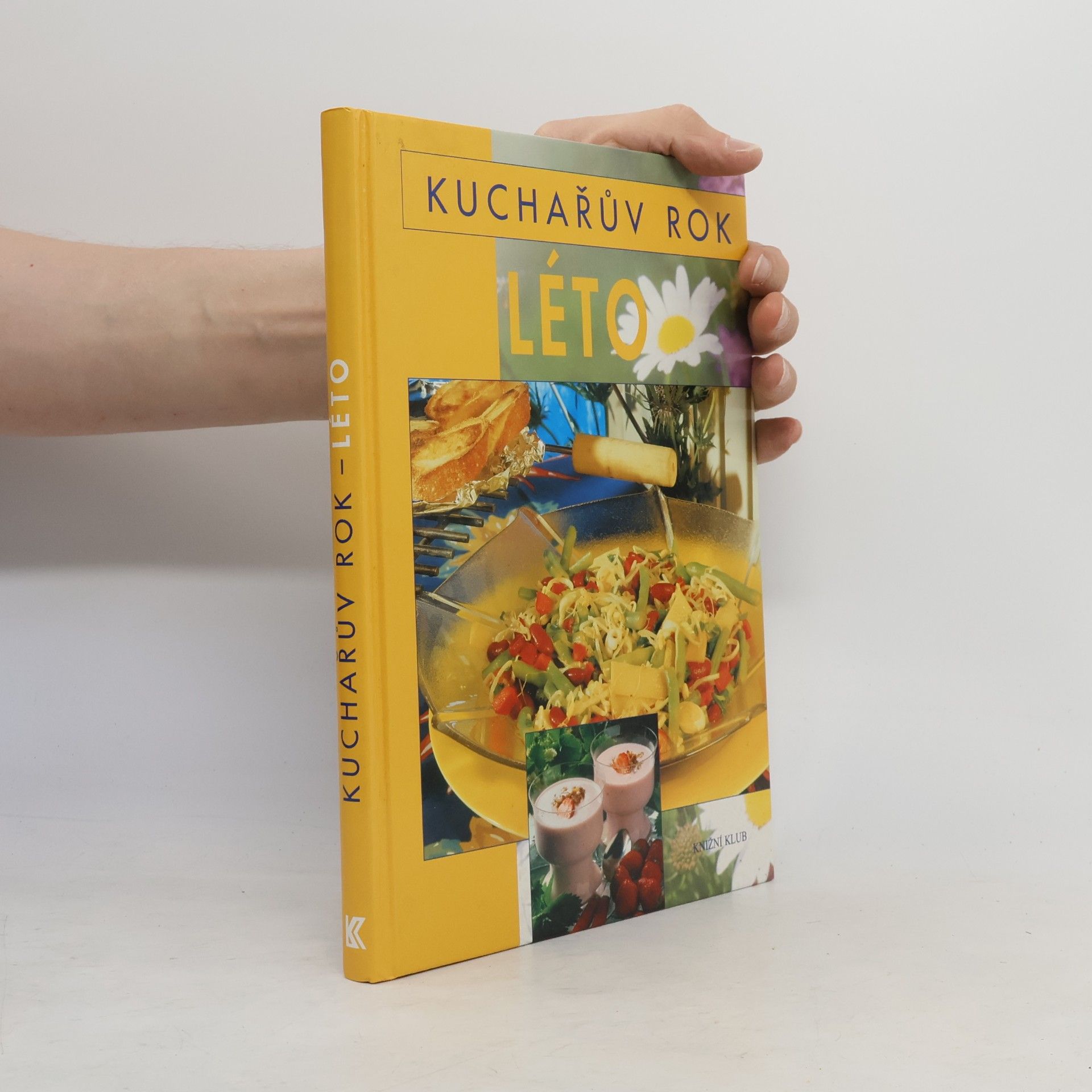 Autorenkollektiv Kuchařův rok. Léto