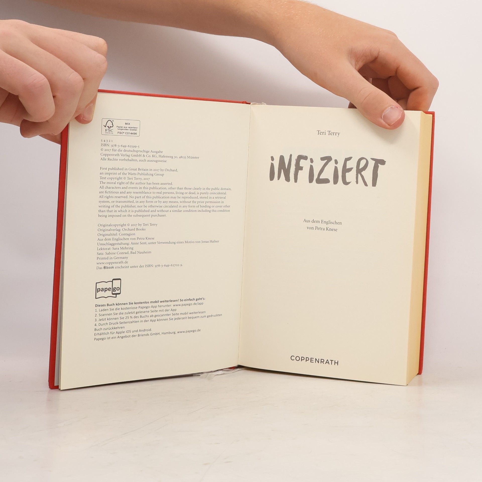 Teri Terry Infiziert