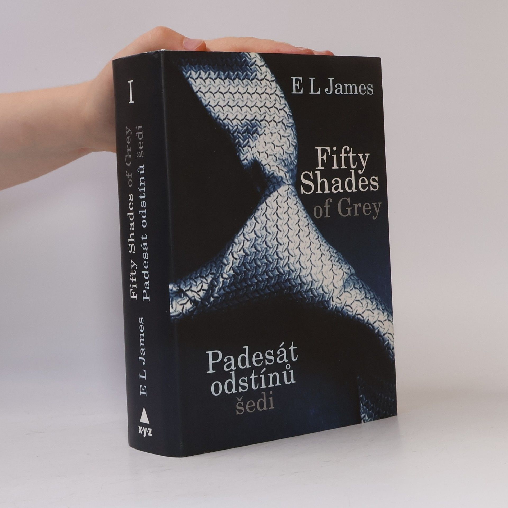 E L James Padesát odstínů šedi