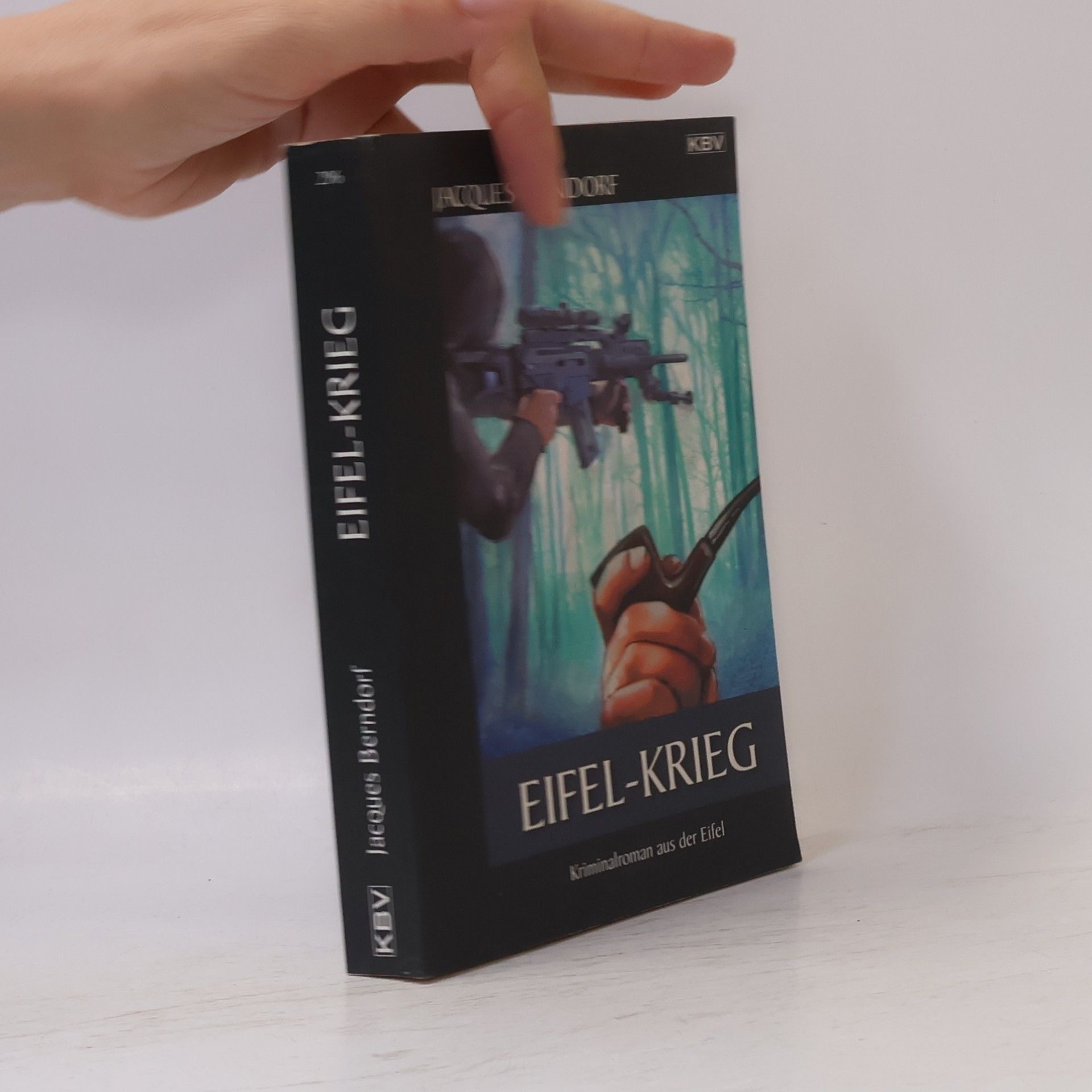 Jacques Berndorf Eifel-Krieg