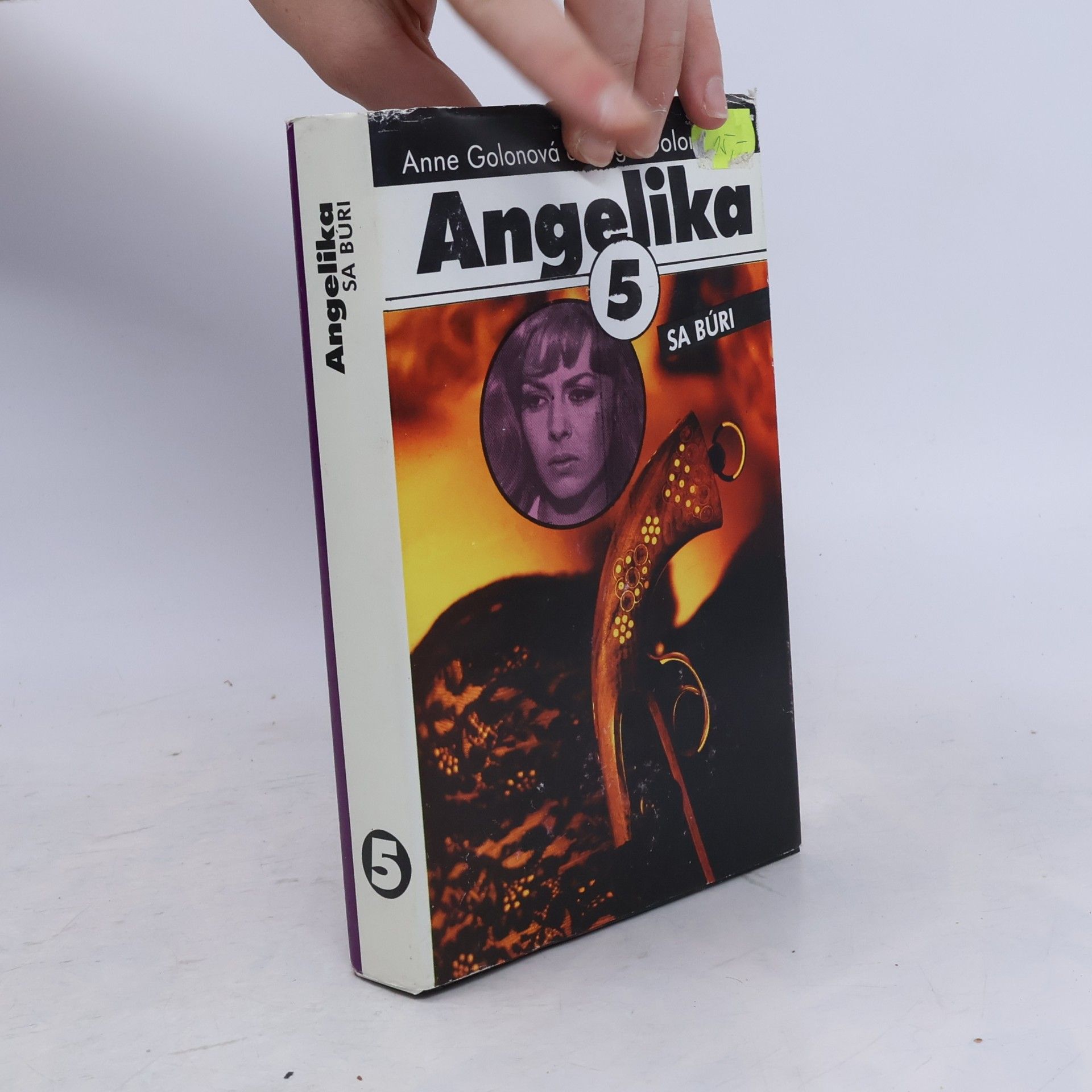Anne Golon Angelika sa búri 5