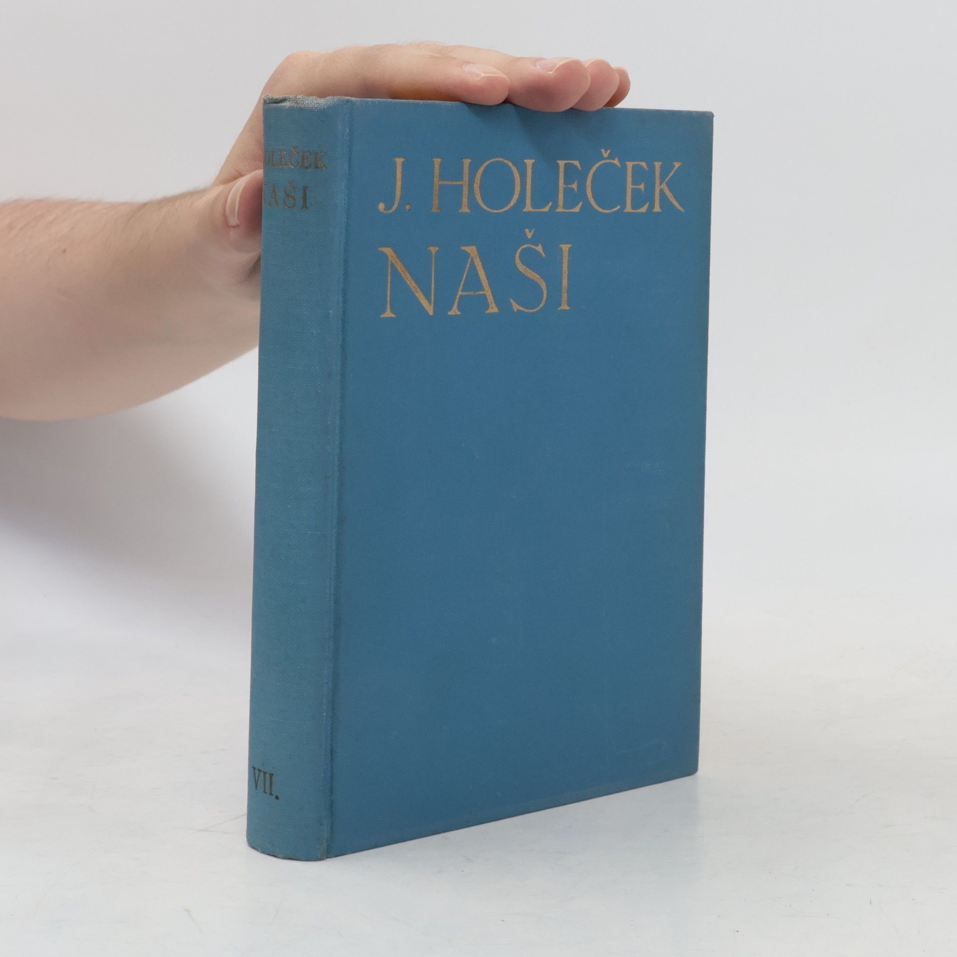 Naši VII: Mraky