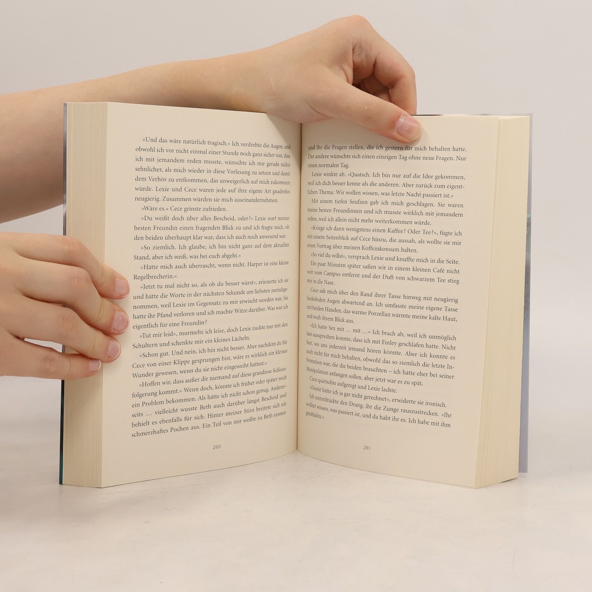 Anna Savas Four Houses of Oxford, Band 2: Gewinne das Spiel