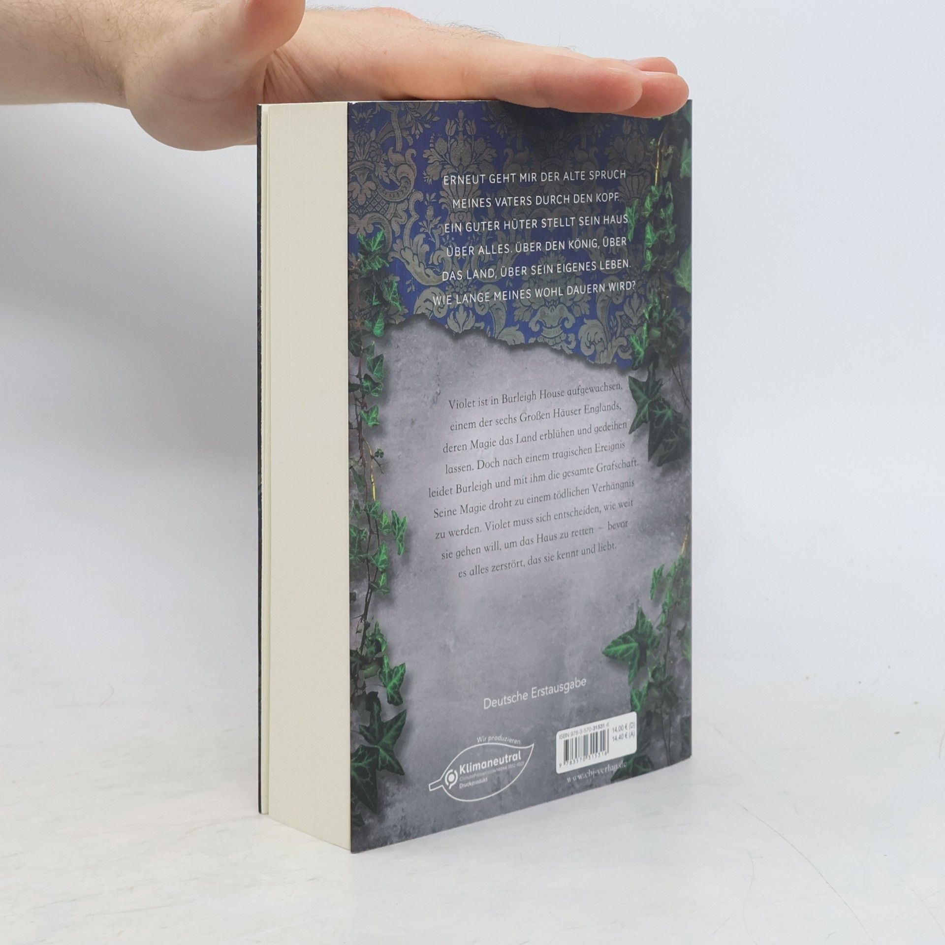 Laura Elise Weymouth Treason of Thorns - Kalte Magie, flammender Zorn
