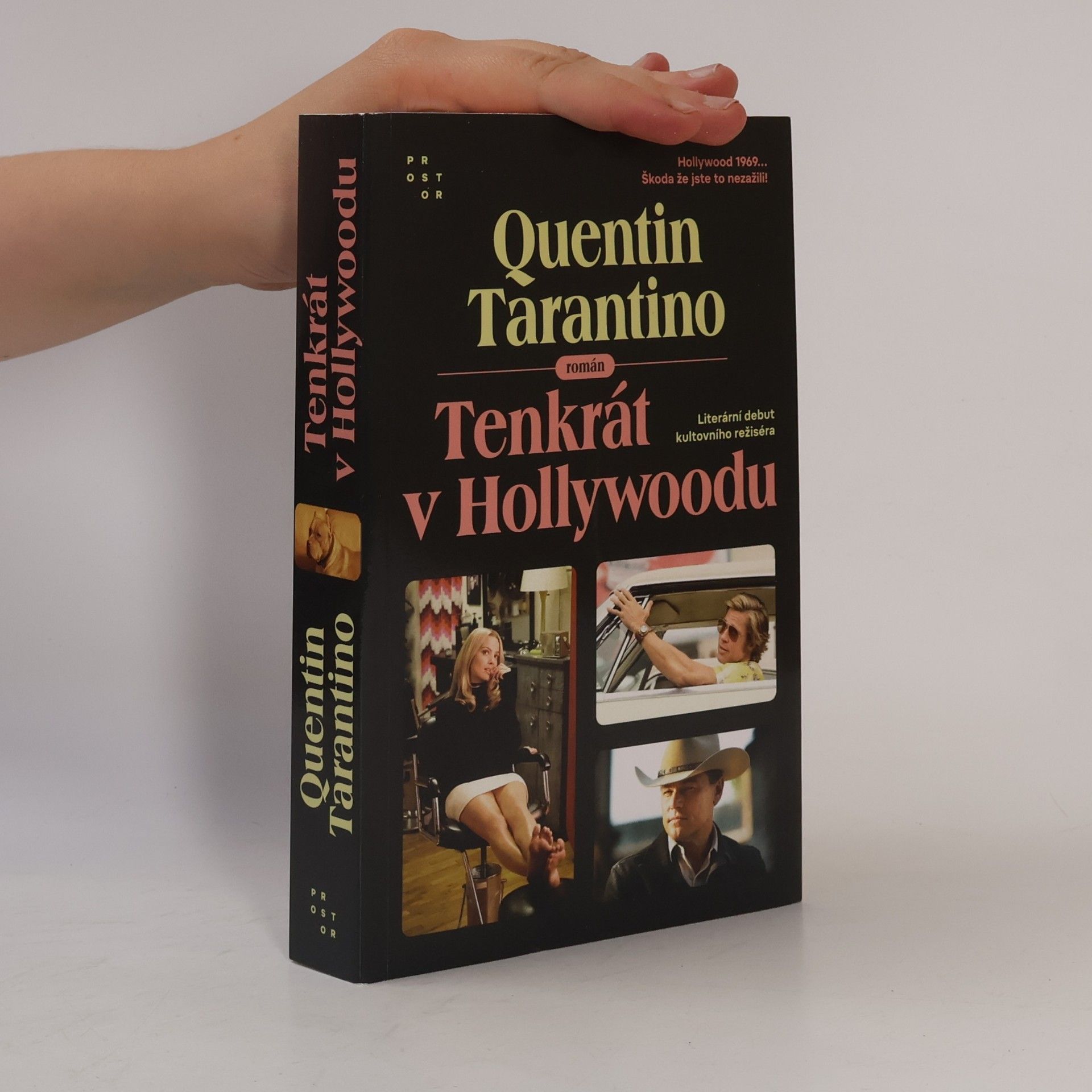 Quentin Tarantino Tenkrát v Hollywoodu : román